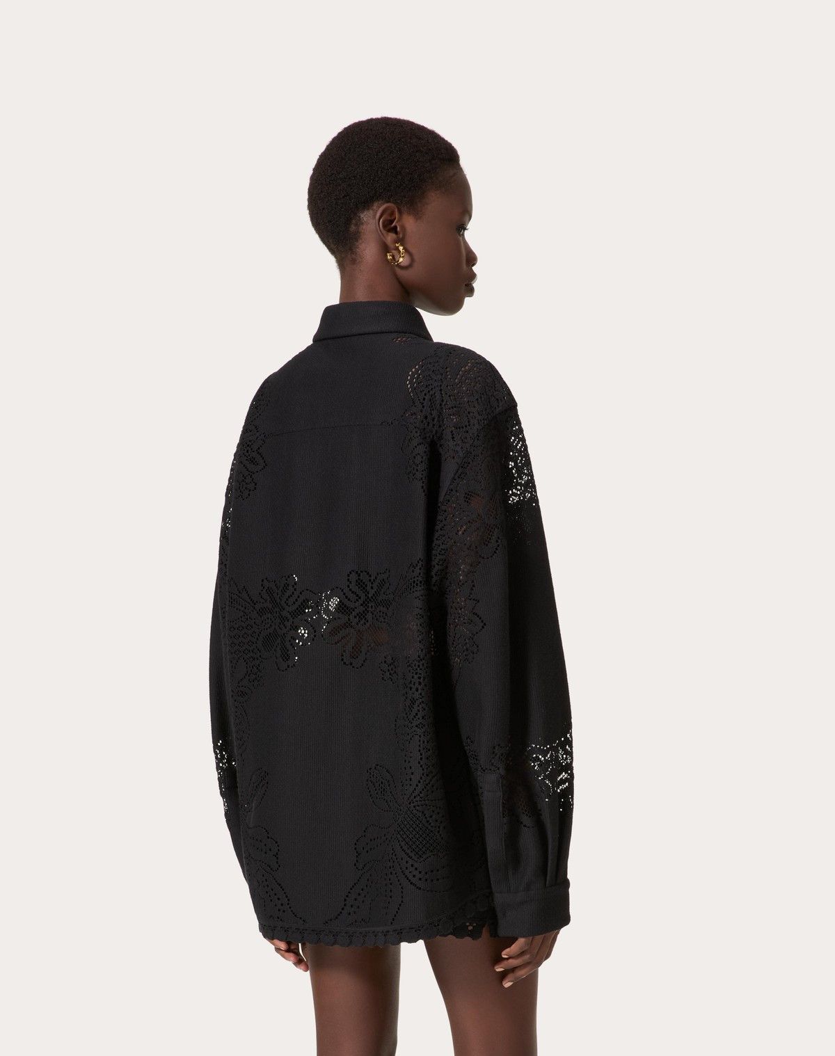 Valentino o1s1wg110525 Cotton Guipure Jardin Plat Overshirt in Black Size S / US 4 / IT 40 - 5 Thumbnail