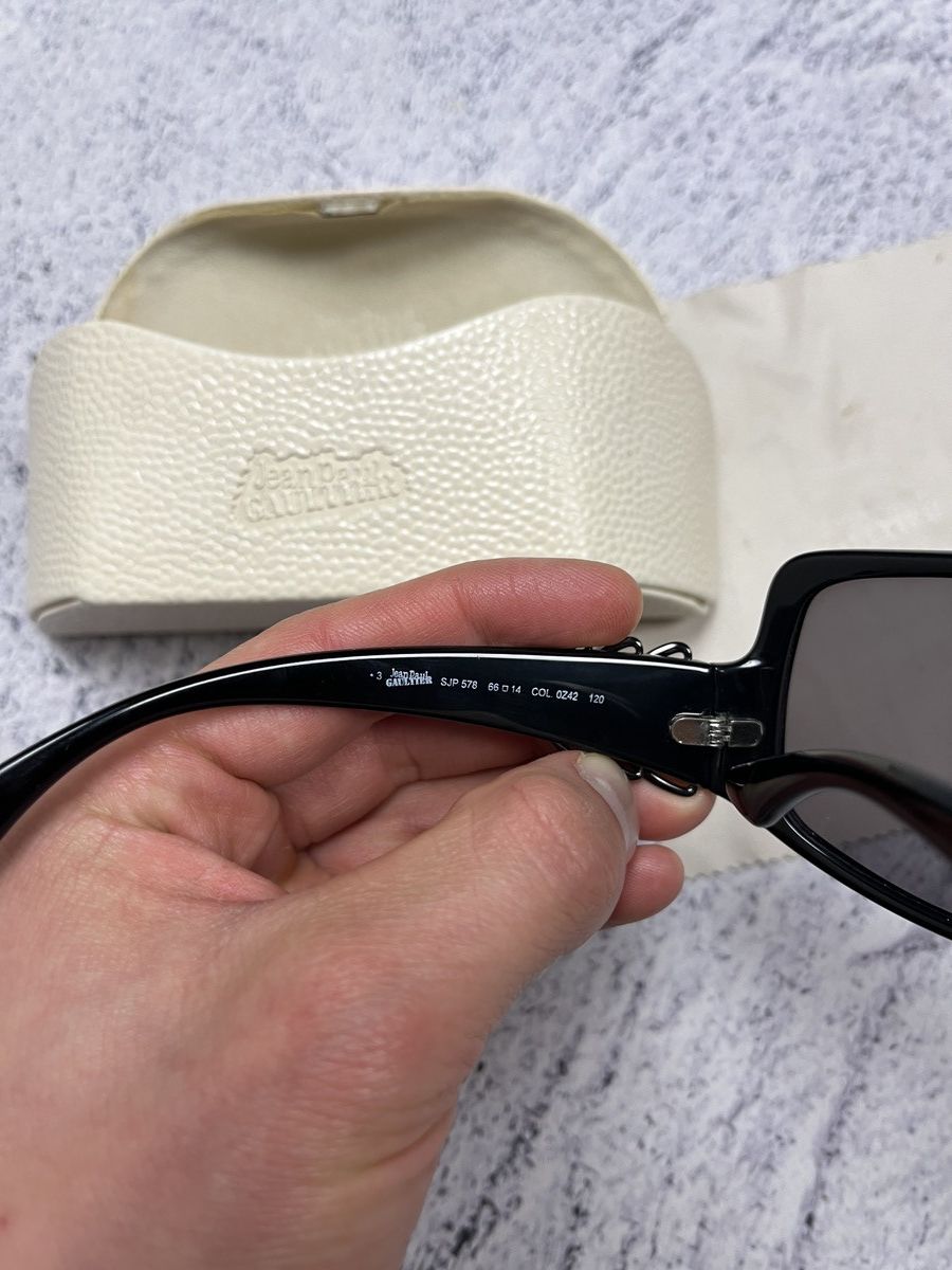 Jean Paul Gaultier Vintage x Jean Paul Gaultier Sunglasses Wrap Shield + Case Size ONE SIZE - 11 Thumbnail