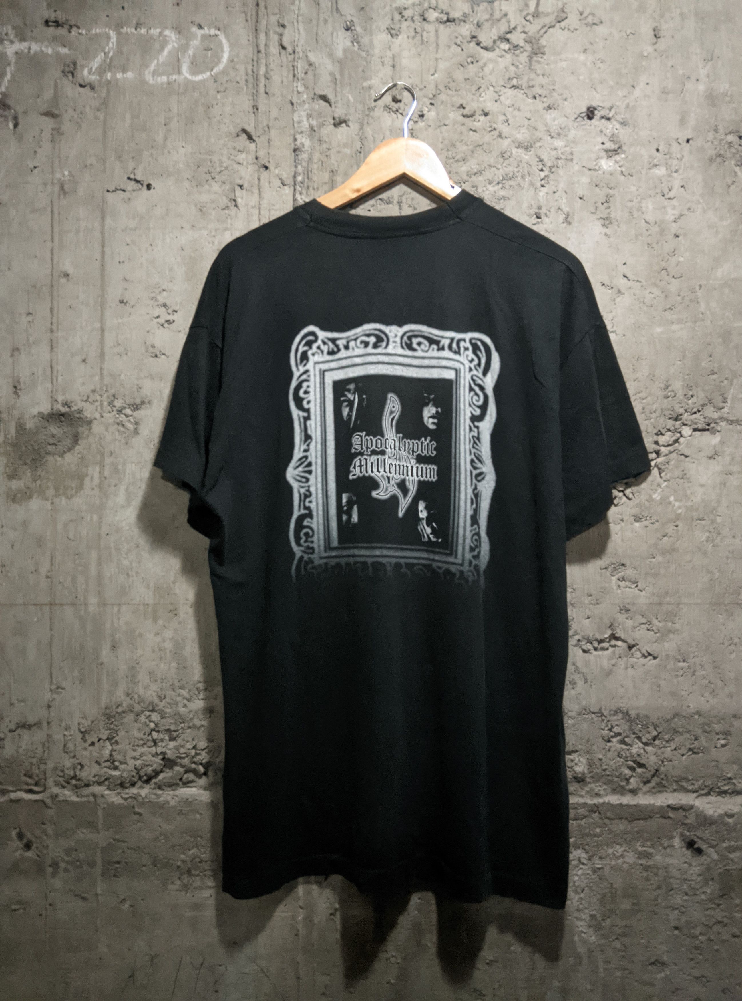 Band Tees Vintage 2000 vilkates apocalyptic millenium black metal Size US XL / EU 56 / 4 - 2 Thumbnail