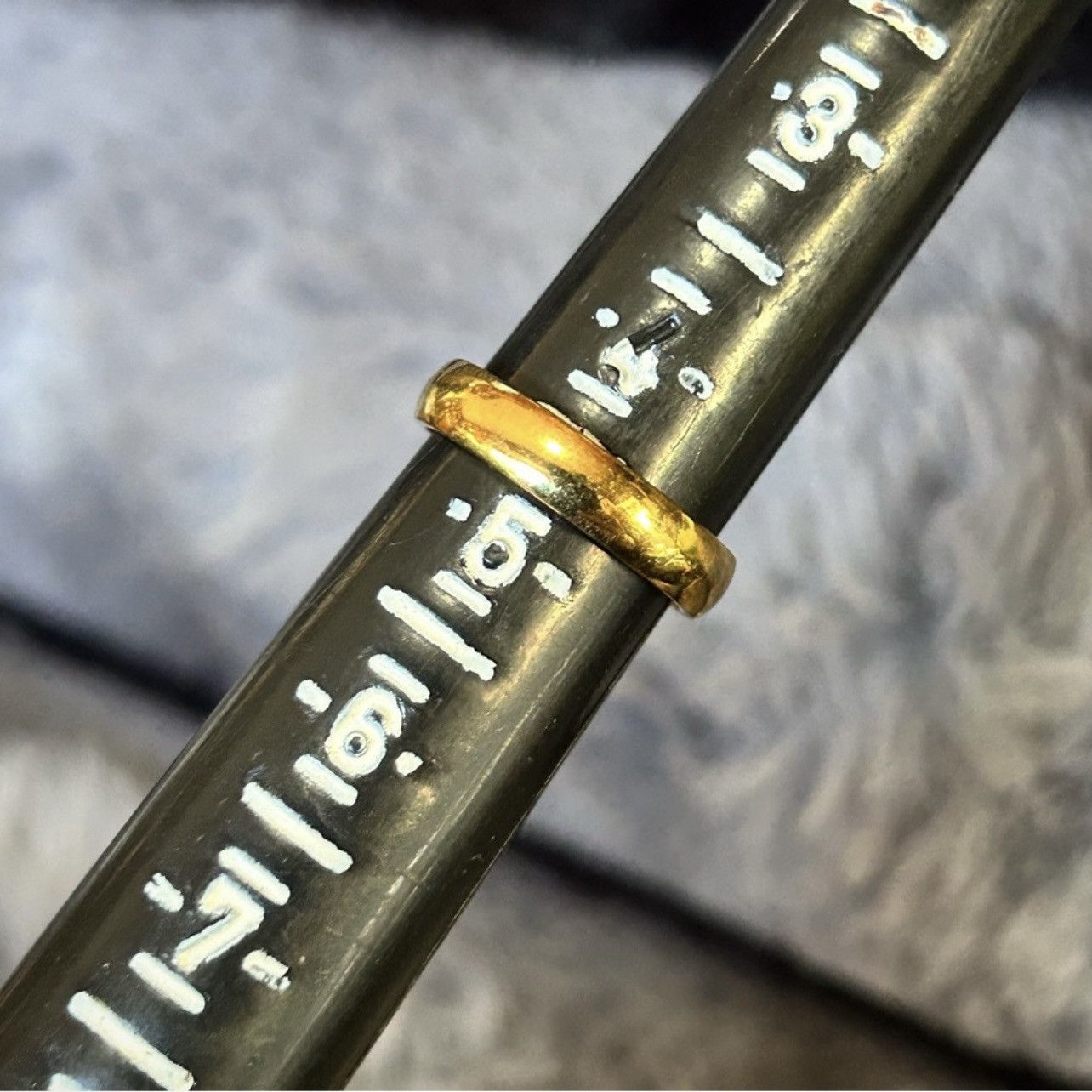 Jewelry Ladies 18kt solid yellow gold 4mm classic dome band NIB 4.5 Size ONE SIZE - 5 Thumbnail