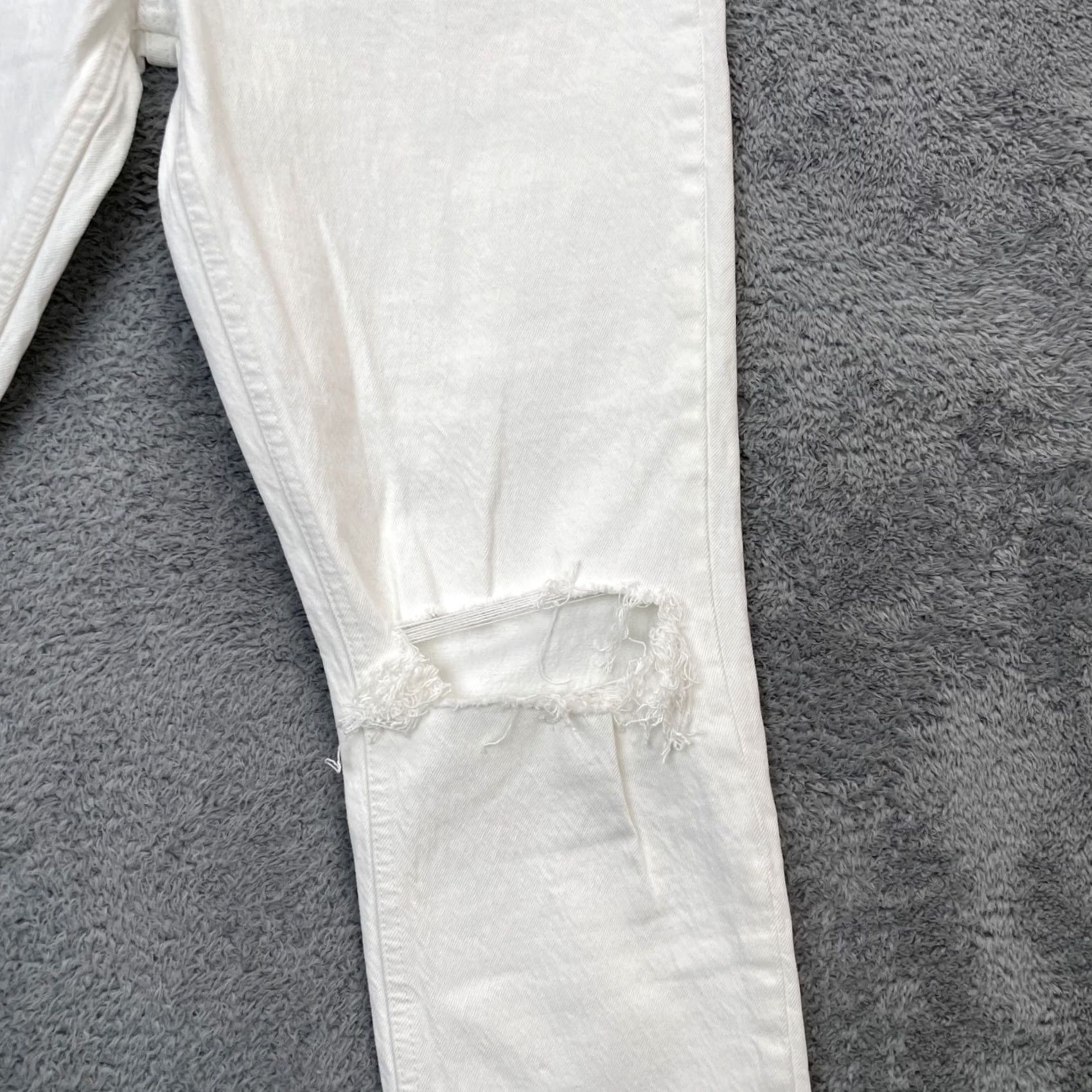 Abercrombie & Fitch Abercrombie & Fitch Jeans Womens 28 White Mom High Rise Curve Love Stretch Regular 5-Pocket Denim Inseam 25in Zipper Button Cotton Spandex Size 28" / US 6 / IT 42 - 5 Thumbnail