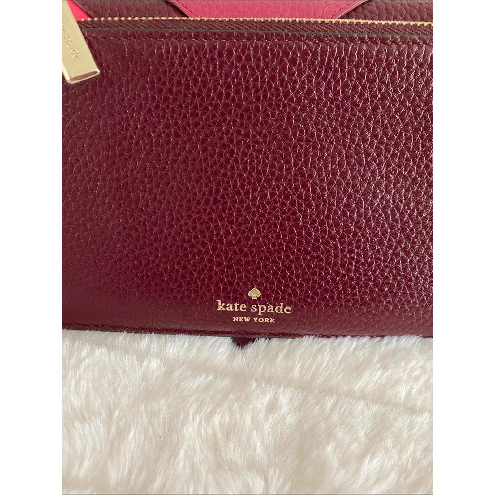 Kate Spade Kate Spade Kourtney Chevron Medium Clutch Wallet Wristlet Size ONE SIZE - 12 Thumbnail