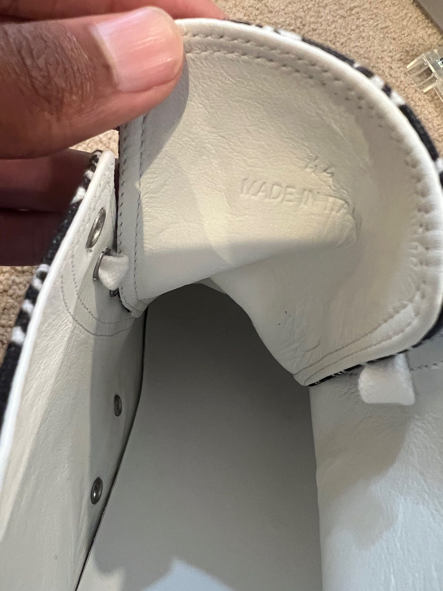 Vetements Vetements Printed Canvas Sneakers Size US 11 / EU 44 - 10 Thumbnail