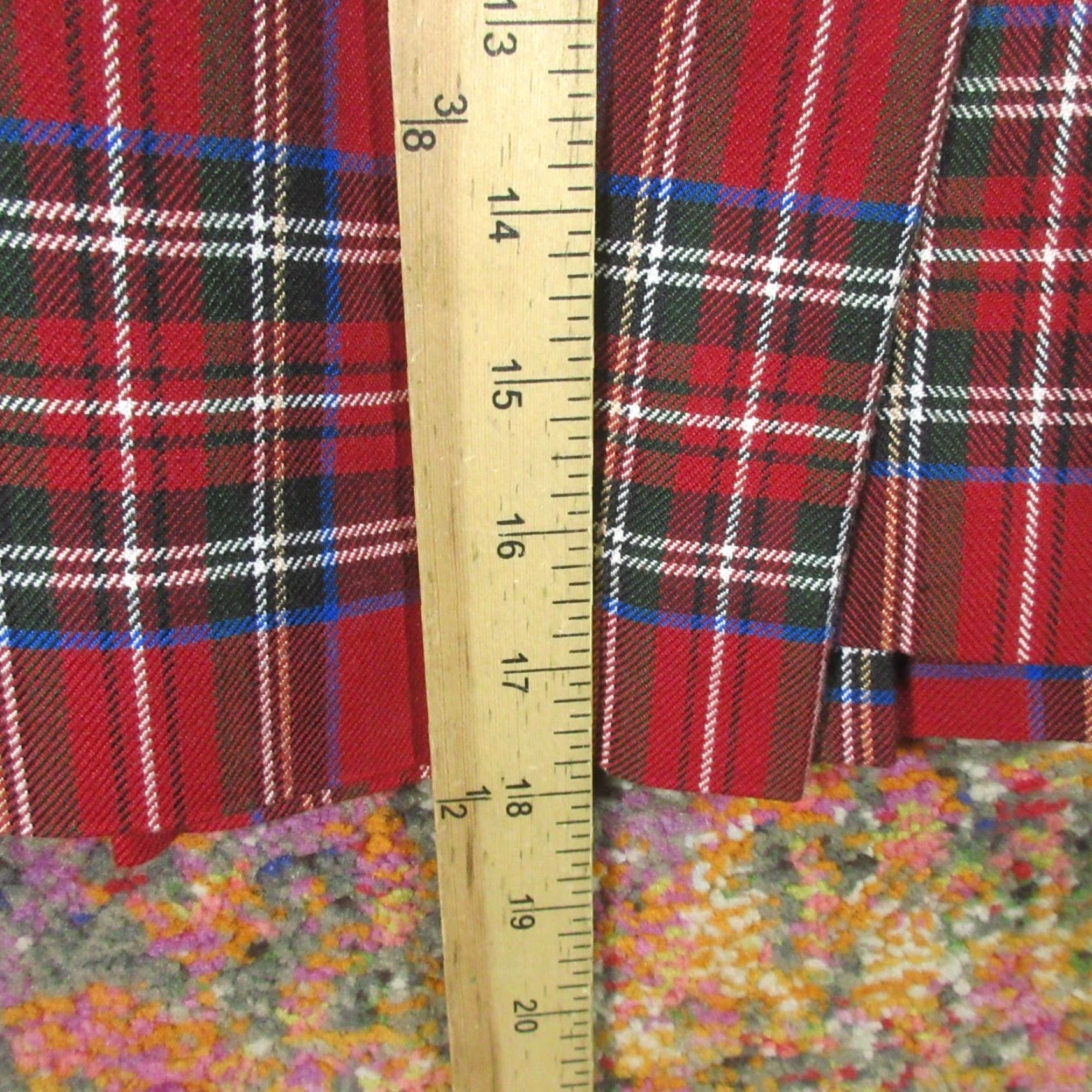 Free People Free People Wool Blend Skirt Women 26 in Waist Red Plaid Celtic Academia Preppy Wool Tweed Button Buckle Pockets Short Wrap 4 Women Size 27" / US 4 / IT 40 - 7 Thumbnail