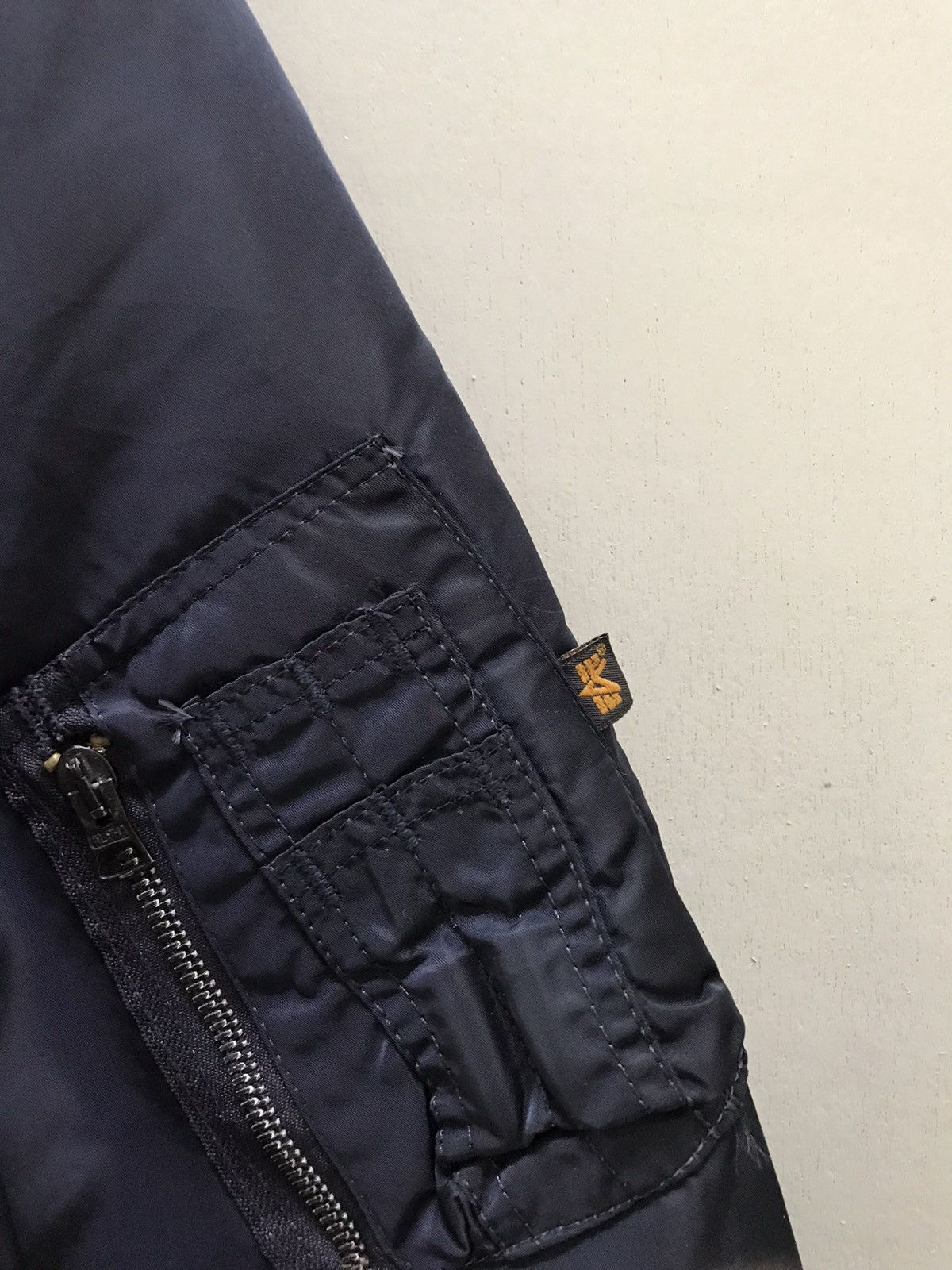 Alpha Industries Vintage Alpha Industries Leather Bomber MA-1 Jacket Size US M / EU 48-50 / 2 - 8 Thumbnail