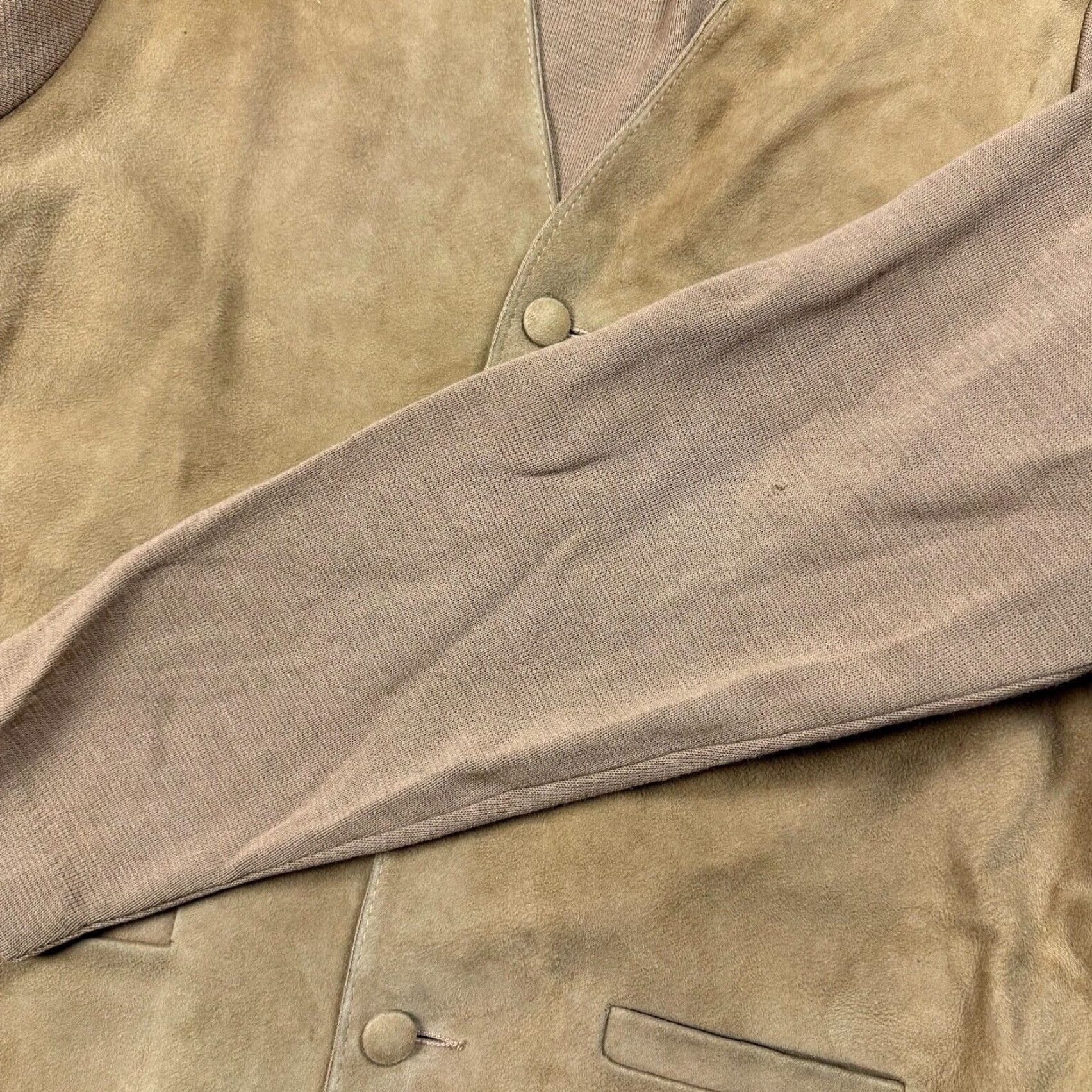Vintage VINTAGE CARSON PINIE TAN SUEDE KNIT BUTTON UP CARDIGAN MENS SIZE L PREPPY ROCKABILLY Size US L / EU 52-54 / 3 - 6 Thumbnail