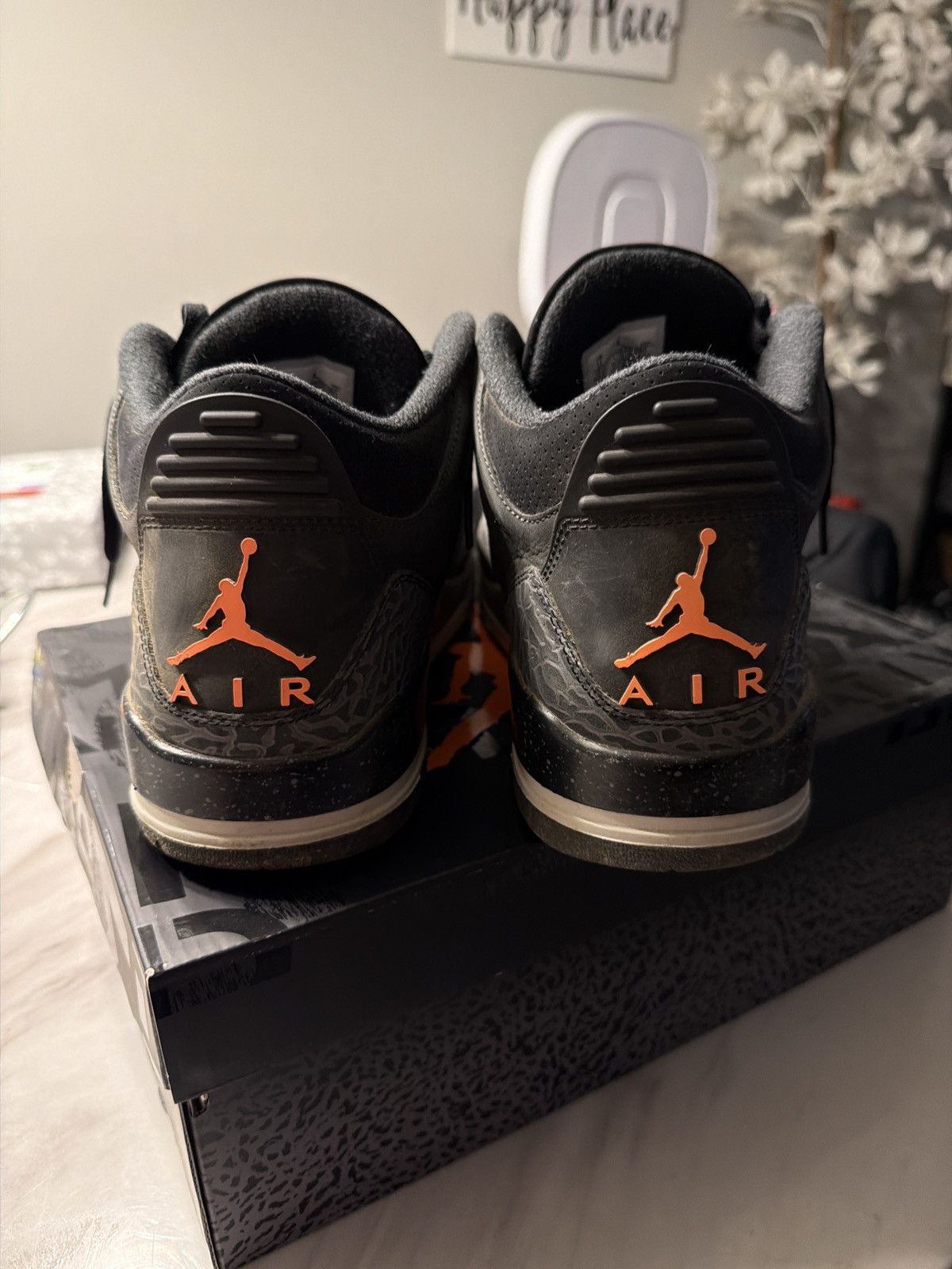 Jordan Brand Jordan 3 Retro Fear Size US 12 / EU 45 - 4 Thumbnail