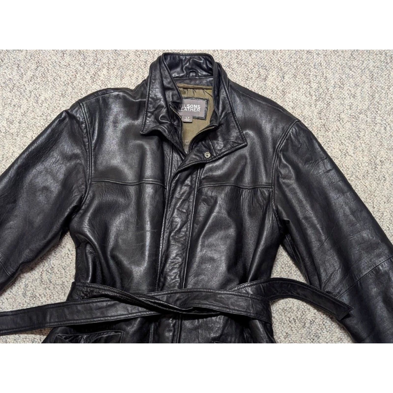 Vintage VINTAGE WILSONS LEATHER Coat LT belted leather black jacket overcoat 1990s Lambskin Mens LT 44-46 36" 24.5" 21" 26.5" zip snap belted Size US L / EU 52-54 / 3 - 3 Thumbnail