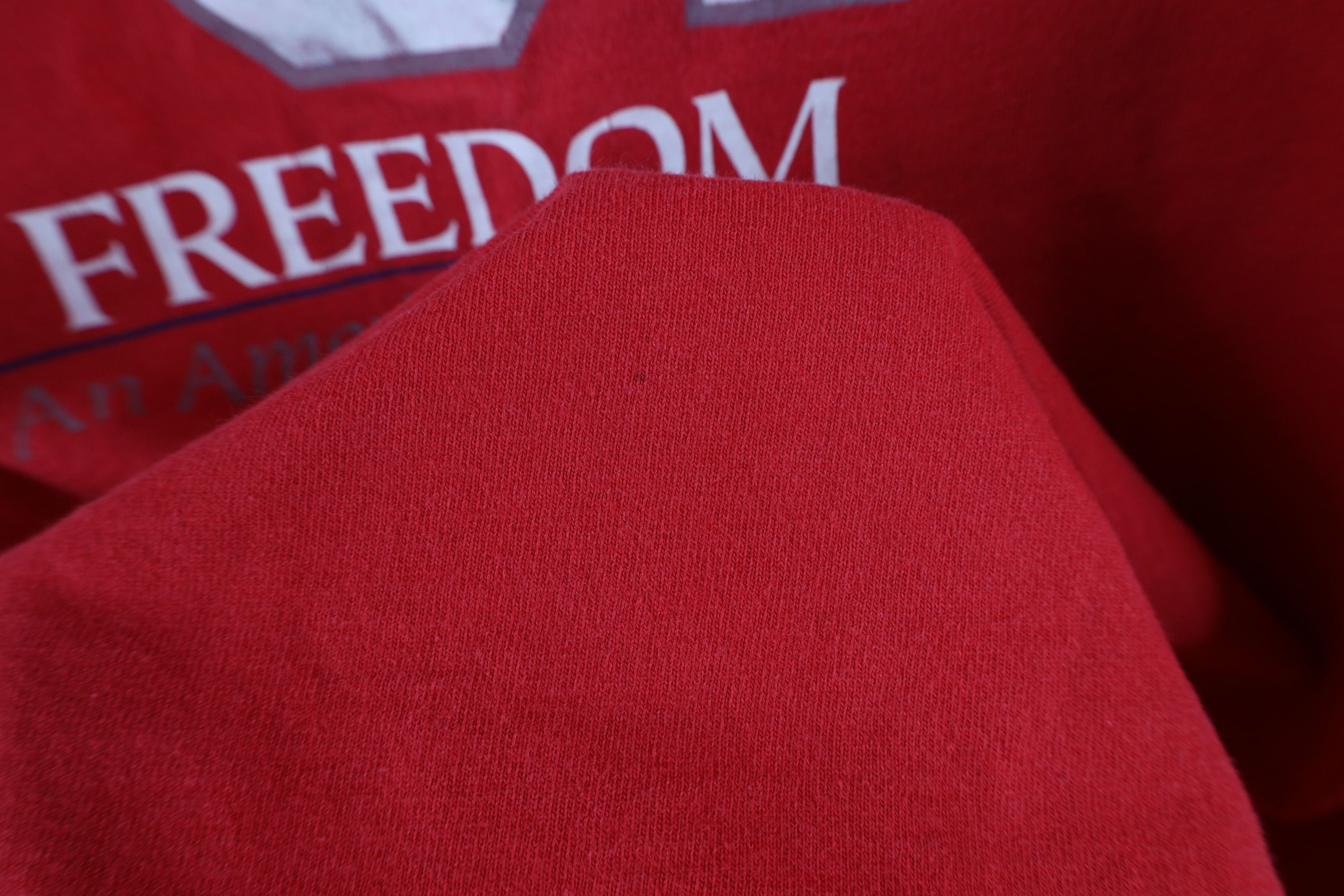 Vintage Vintage 90s Streetwear Spell Out USA Freedom T-Shirt Cotton Size US M / EU 48-50 / 2 - 6 Thumbnail