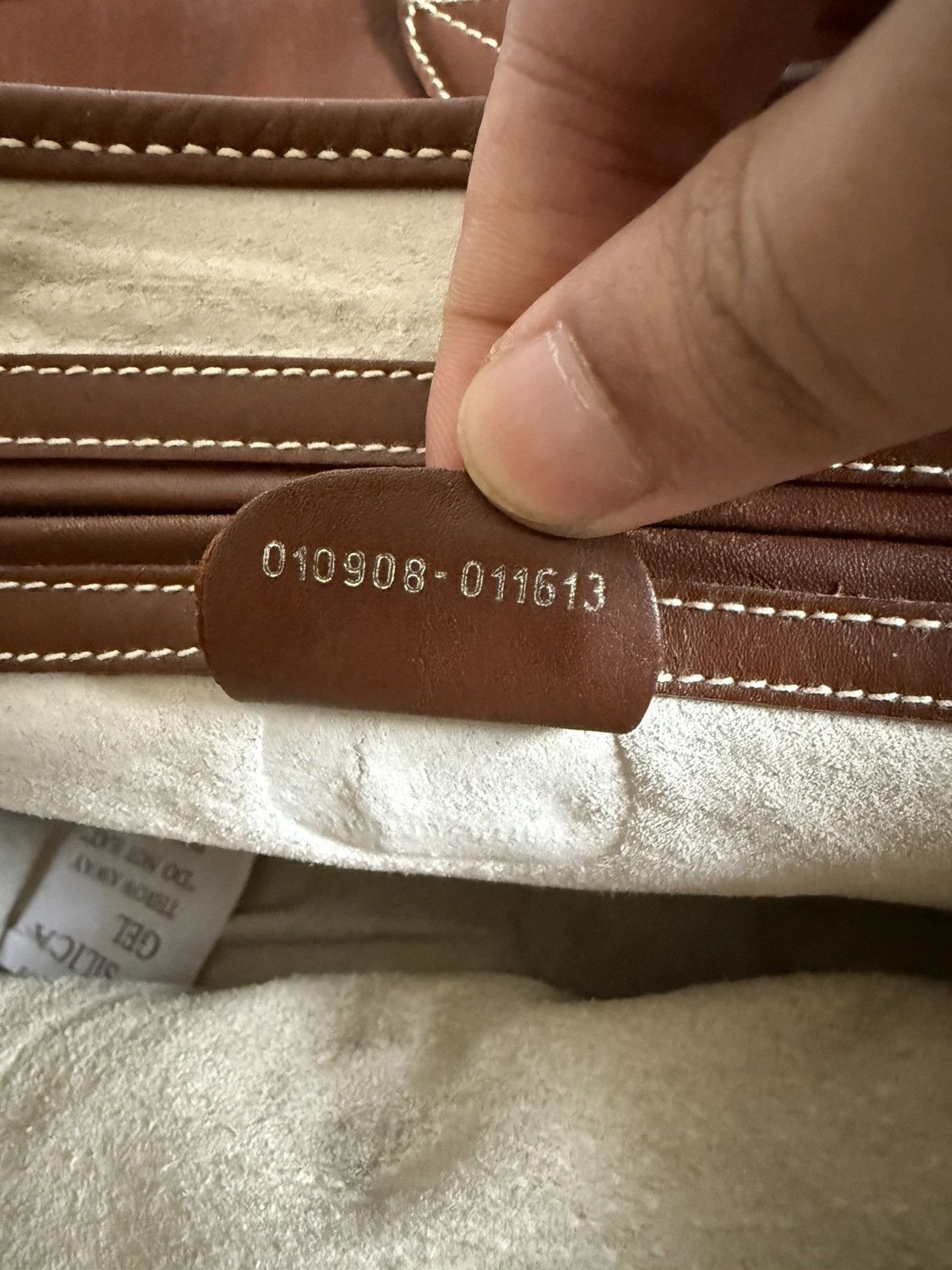 Gucci Vintage 90s Gucci Calfskin leather sling bag Size ONE SIZE - 13 Thumbnail
