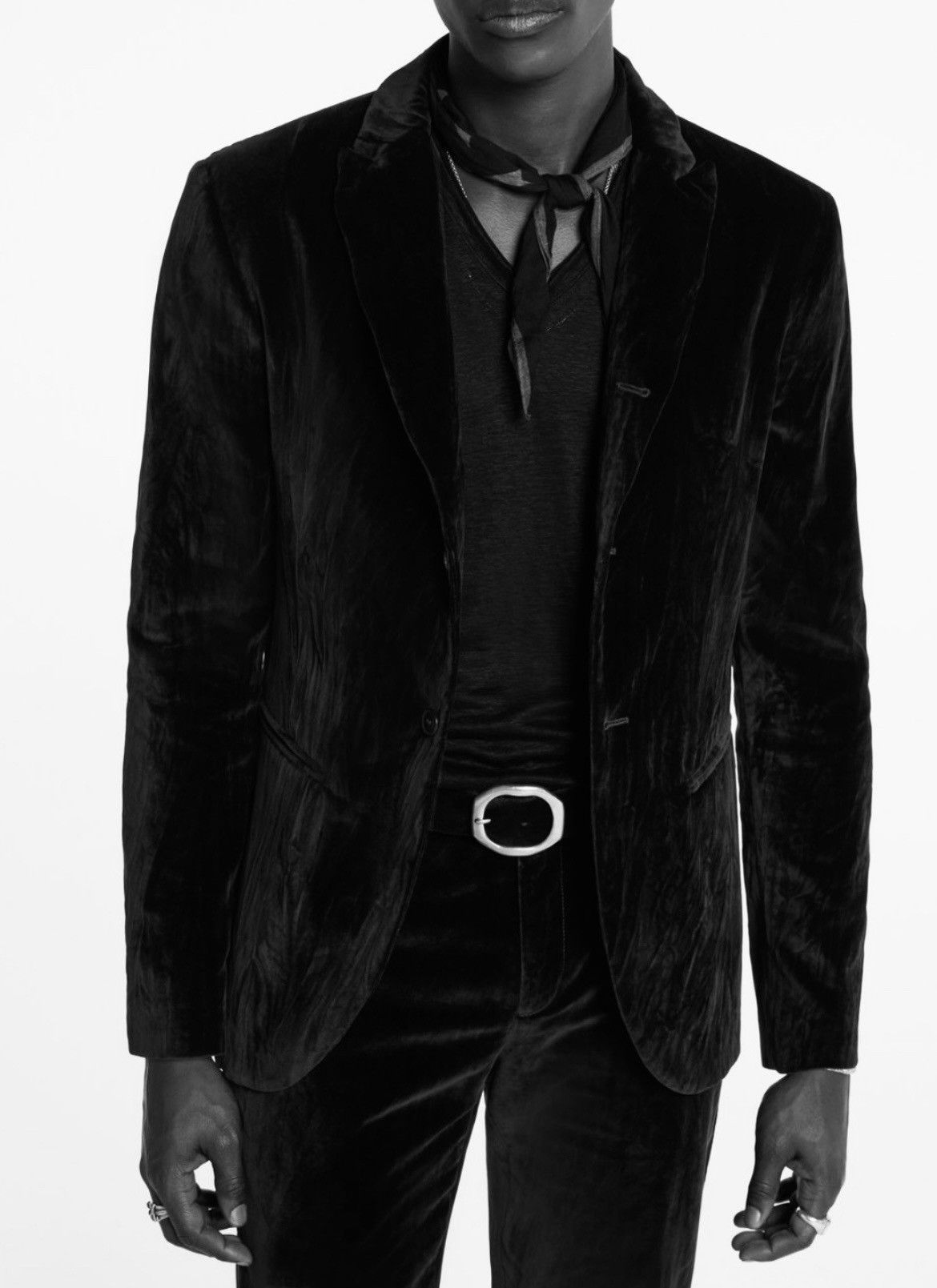 John Varvatos Crushed Velvet Button Font Jacket. Size 48 US 38 Size US M / EU 48-50 / 2 - 1 Thumbnail