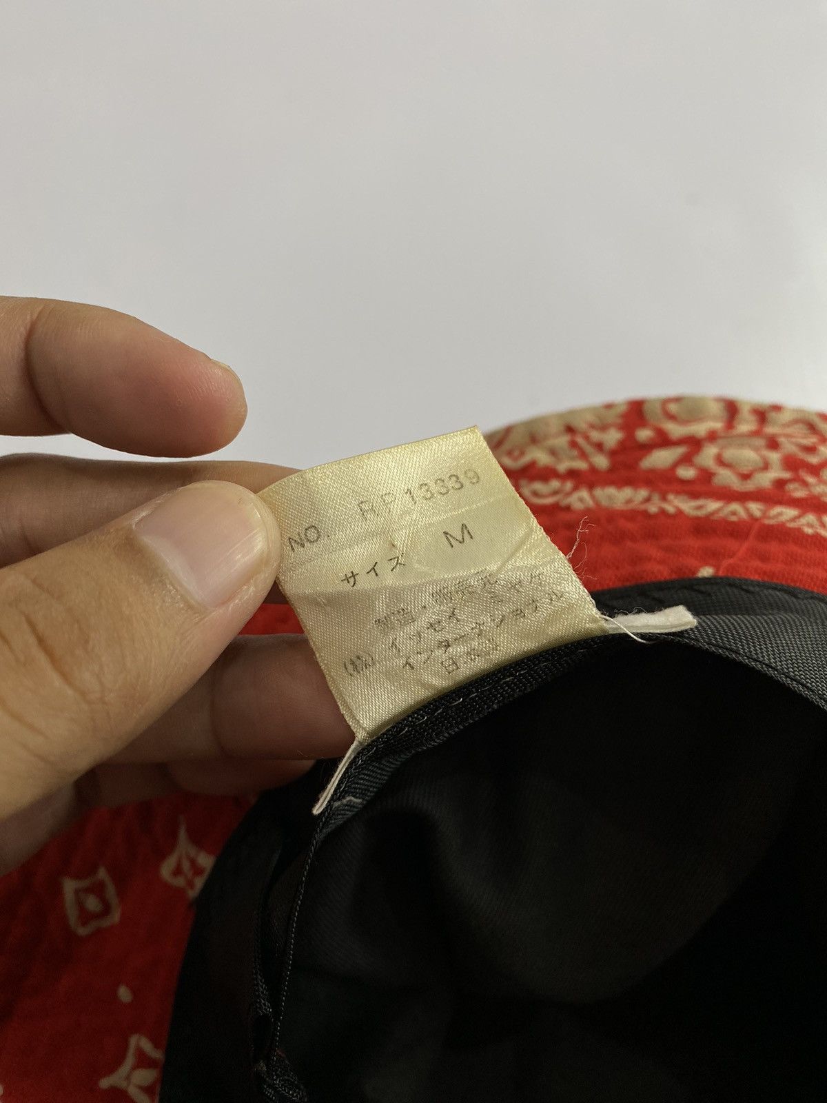 Designer × Issey Miyake Issey Miyake Paisley Bucket Hats Size 28 - 3 Thumbnail
