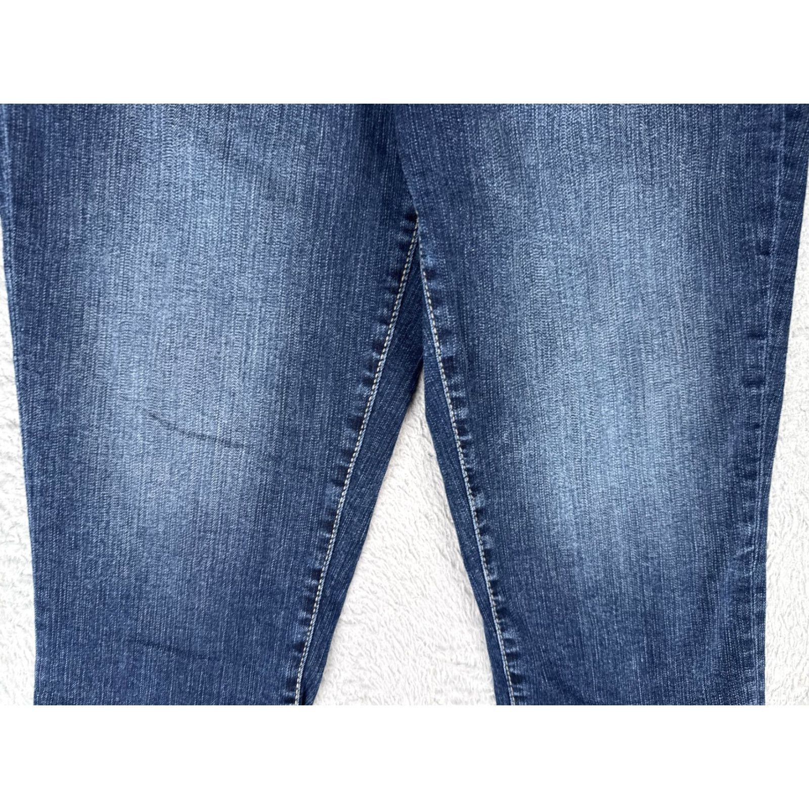 Vintage M Jeans by Maurice's Capri Pants Womens 8 Blue Denim Cropped Stretch Size 30" / US 8 / IT 44 - 3 Thumbnail