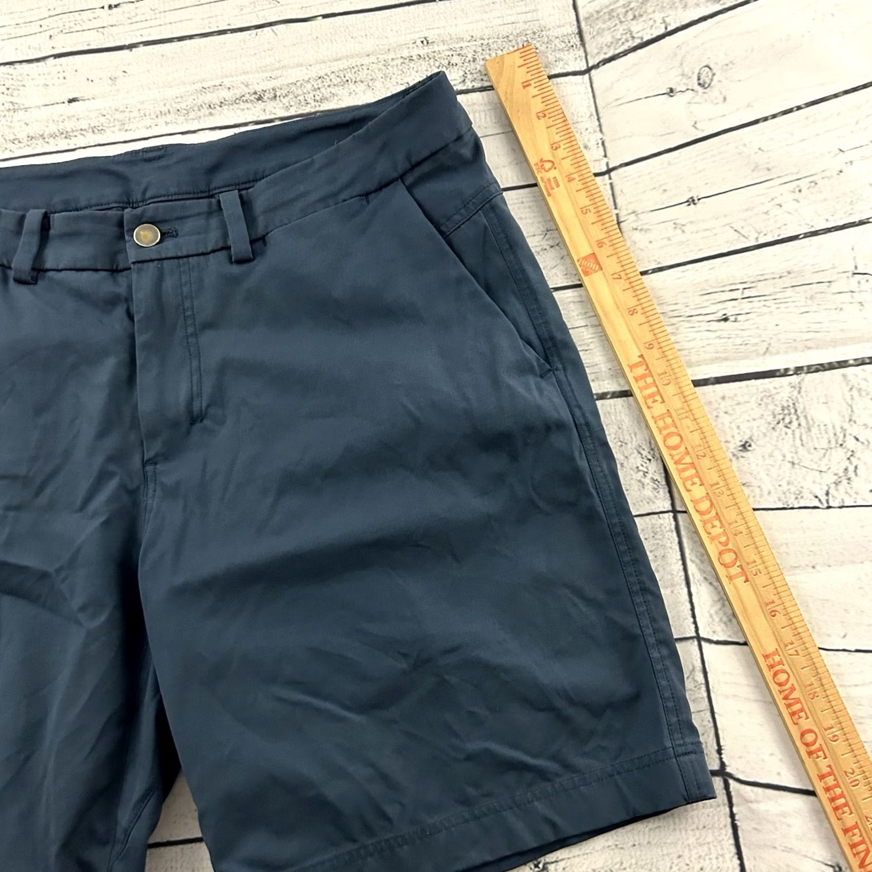 Lululemon Lululemon 9" Commission Shorts Men's 34 Blue Shirt Size US 34 / EU 50 - 4 Thumbnail
