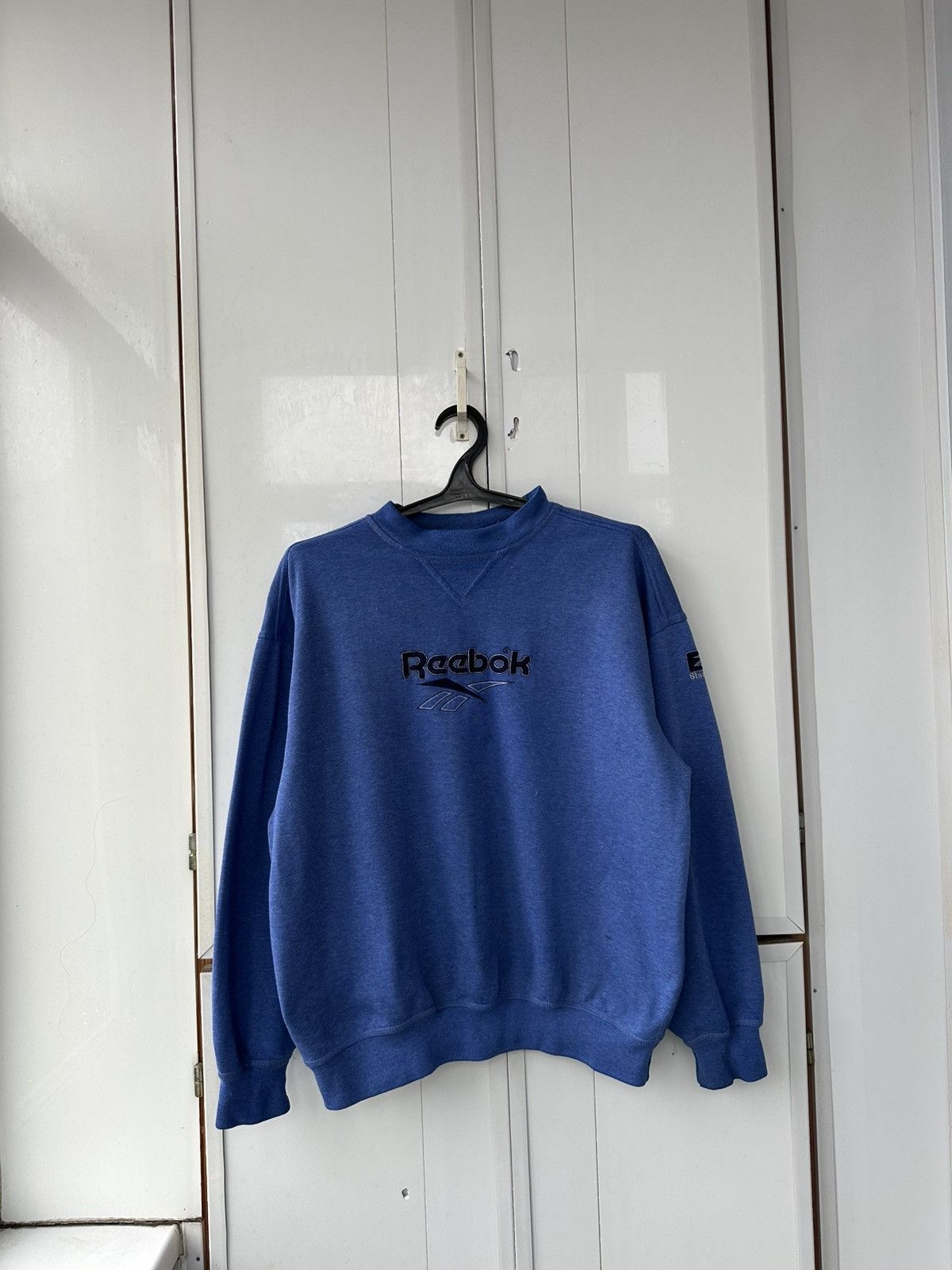 Reebok Vintage Reebok Oversize Sweatshirt Blue Big Logo Size US M / EU 48-50 / 2 - 1 Thumbnail