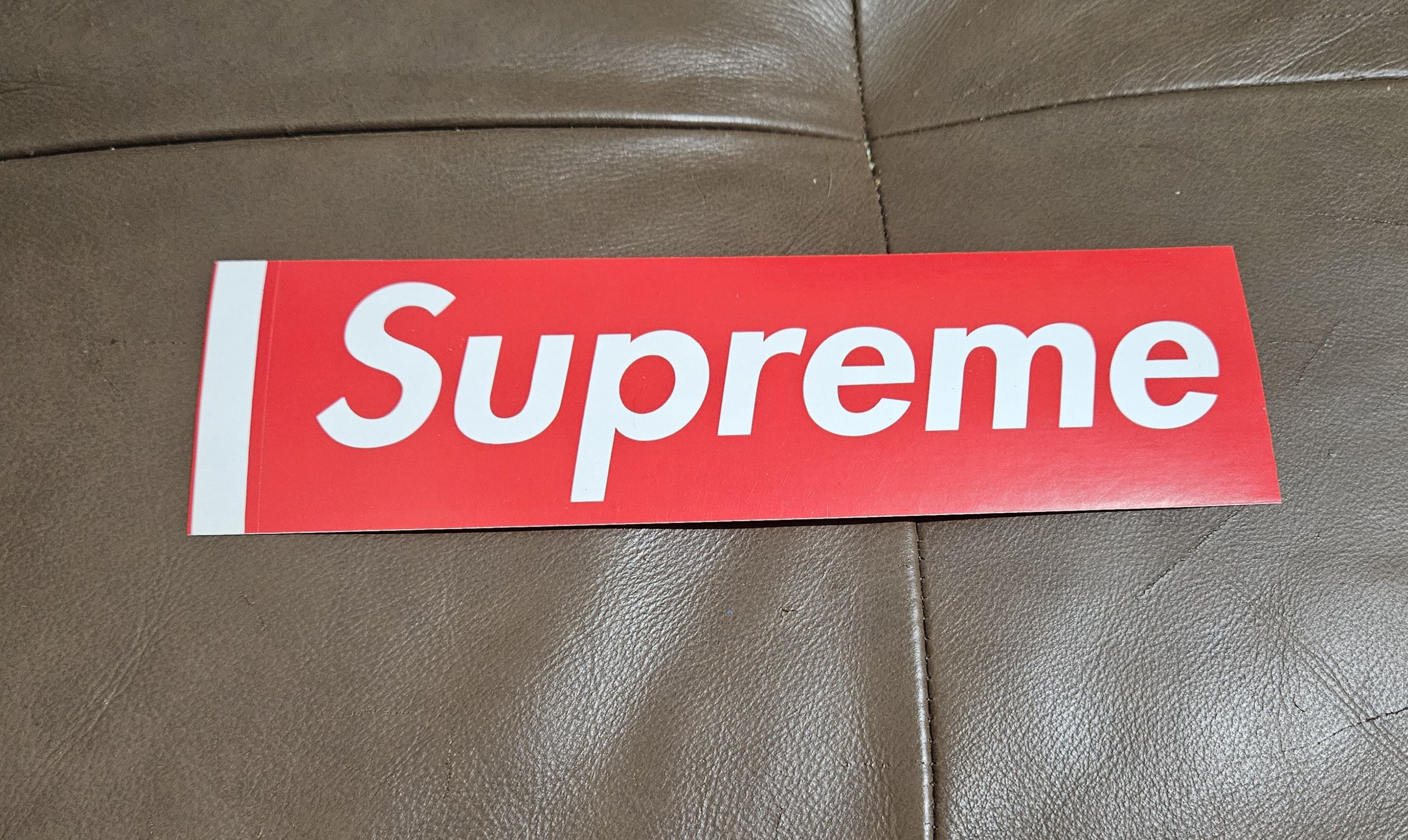 Supreme ステッカー buffalo box logo sticker 赤 2007 SUPREME box