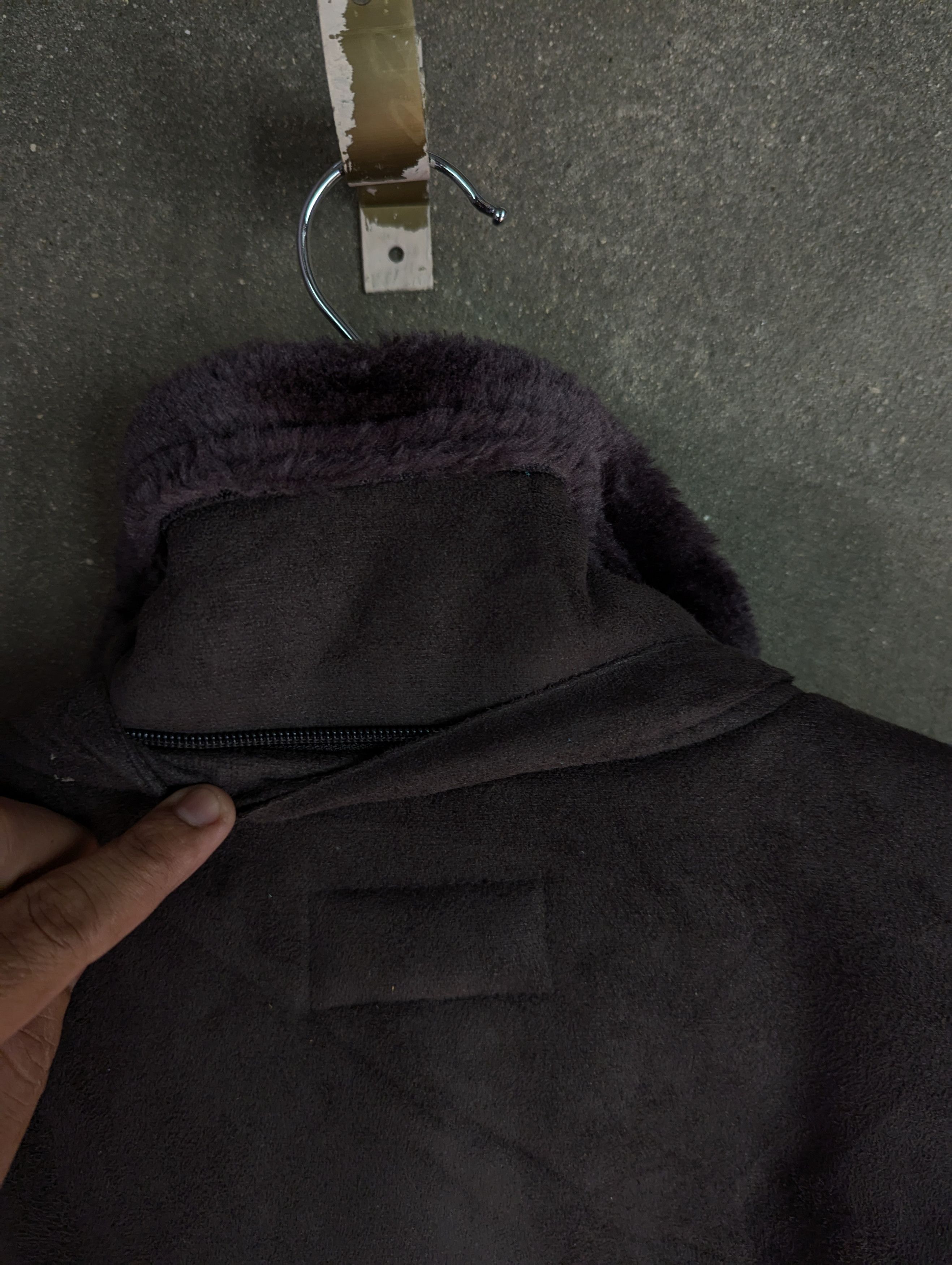 Urban Classics URBAN VELVET JACKET Size US XL / EU 56 / 4 - 9 Thumbnail
