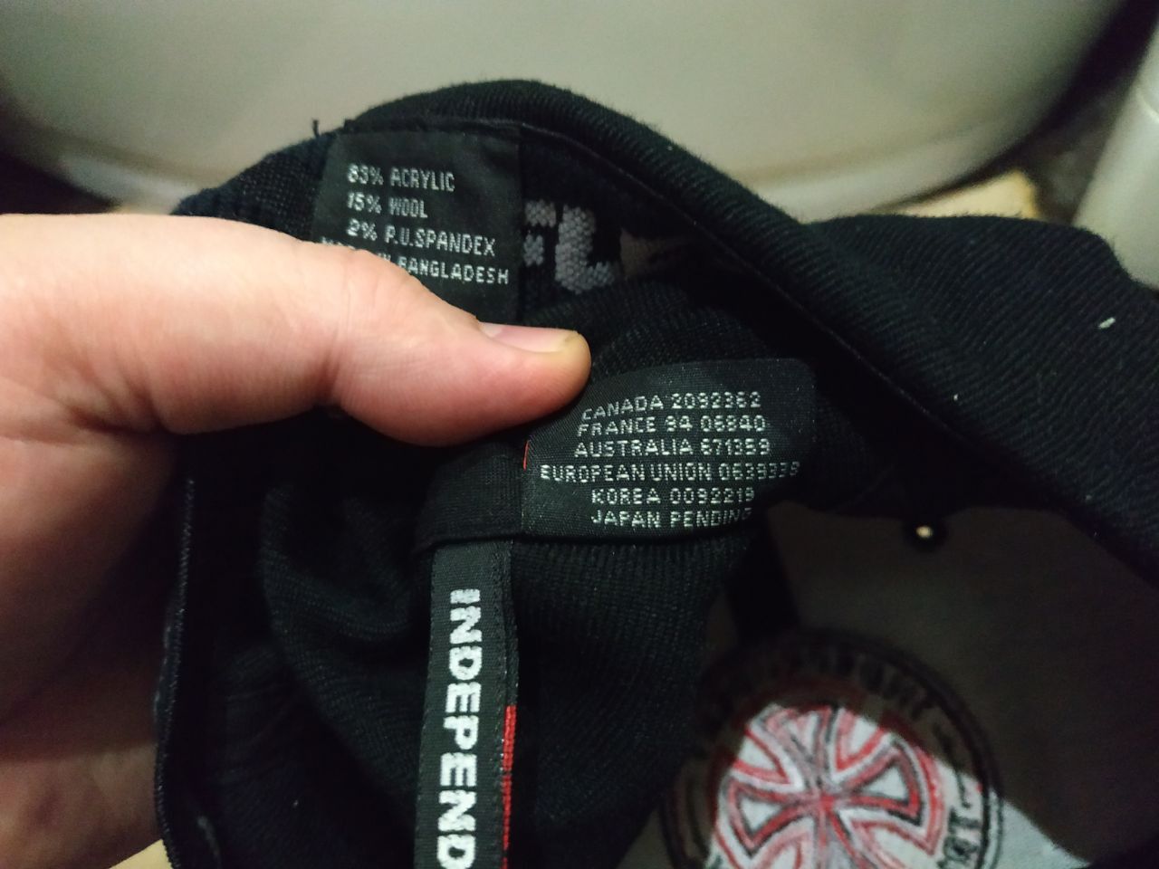 Italia Independent Independent Truck Co. Cross Logo Flexfit Hat Black/Red Size ONE SIZE - 8 Thumbnail