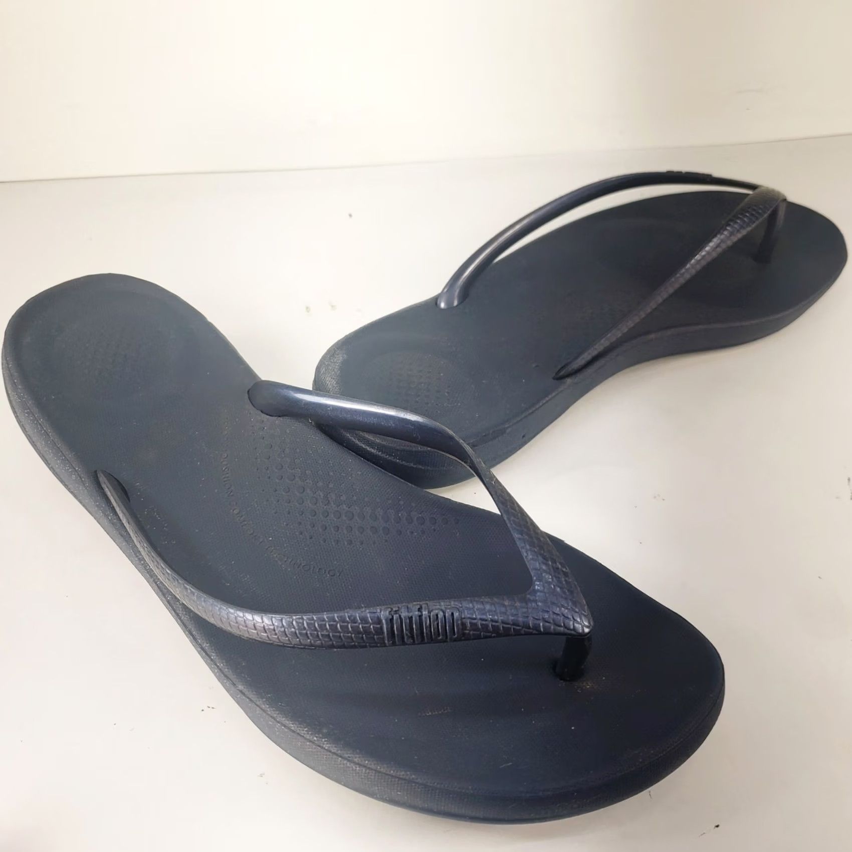 Vintage FitFlop Iqushion Blue Gloss Comfort Flip Flop Womens Size 10 Sandal Size US 8 / IT 38 - 3 Thumbnail