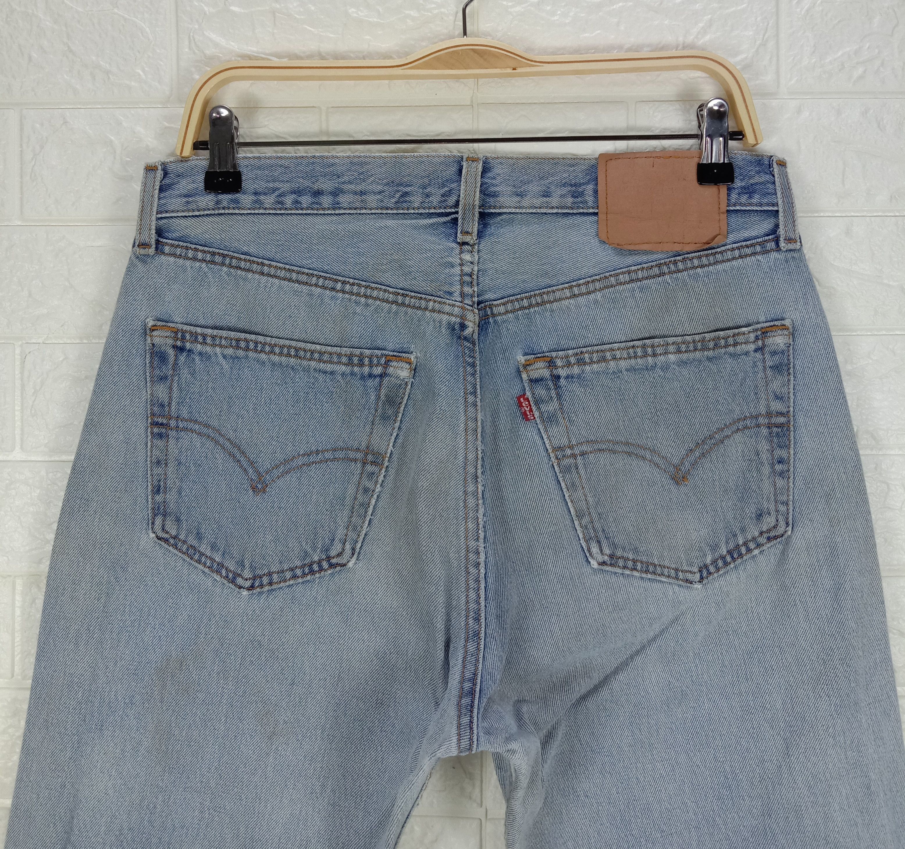 Levi's Vintage 90s Levi's 501 Jeans Light Wash Distressed Denim Size 31" - 6 Thumbnail