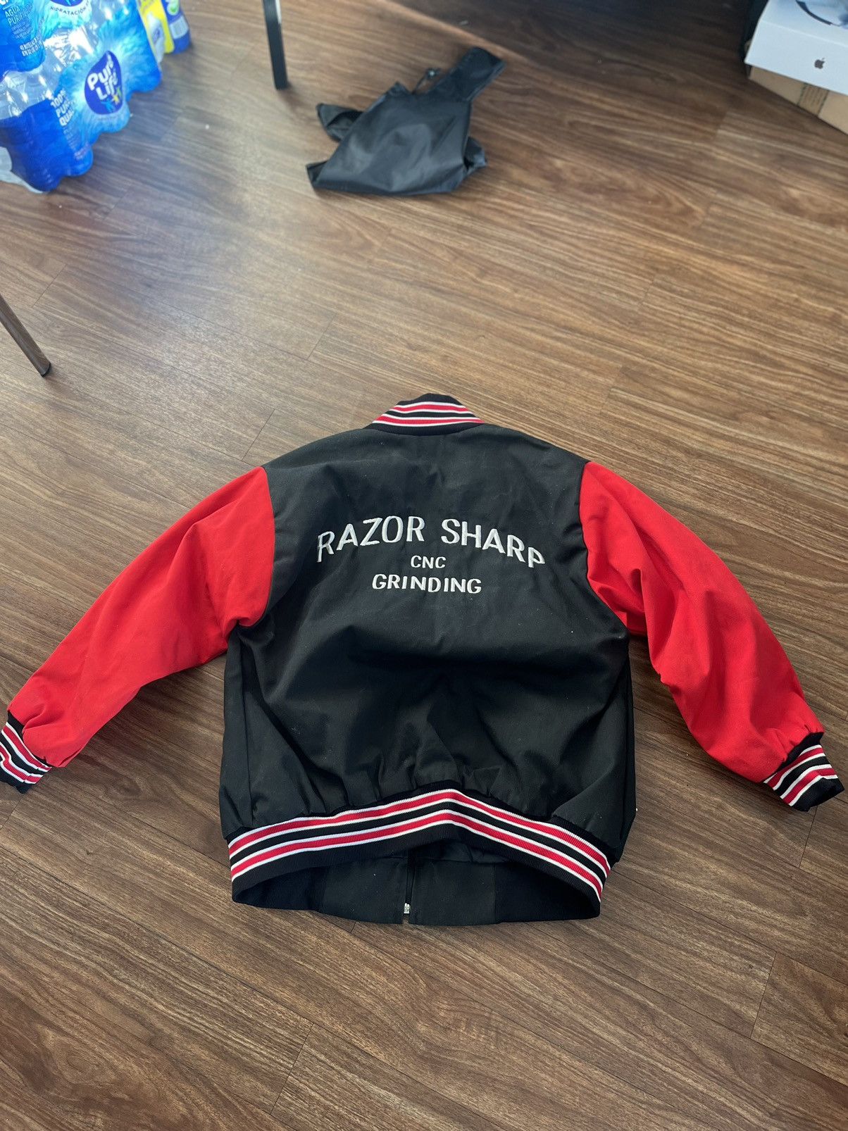 Vintage Black and Red Varsity Jacket Size US XL / EU 56 / 4 - 2 Thumbnail