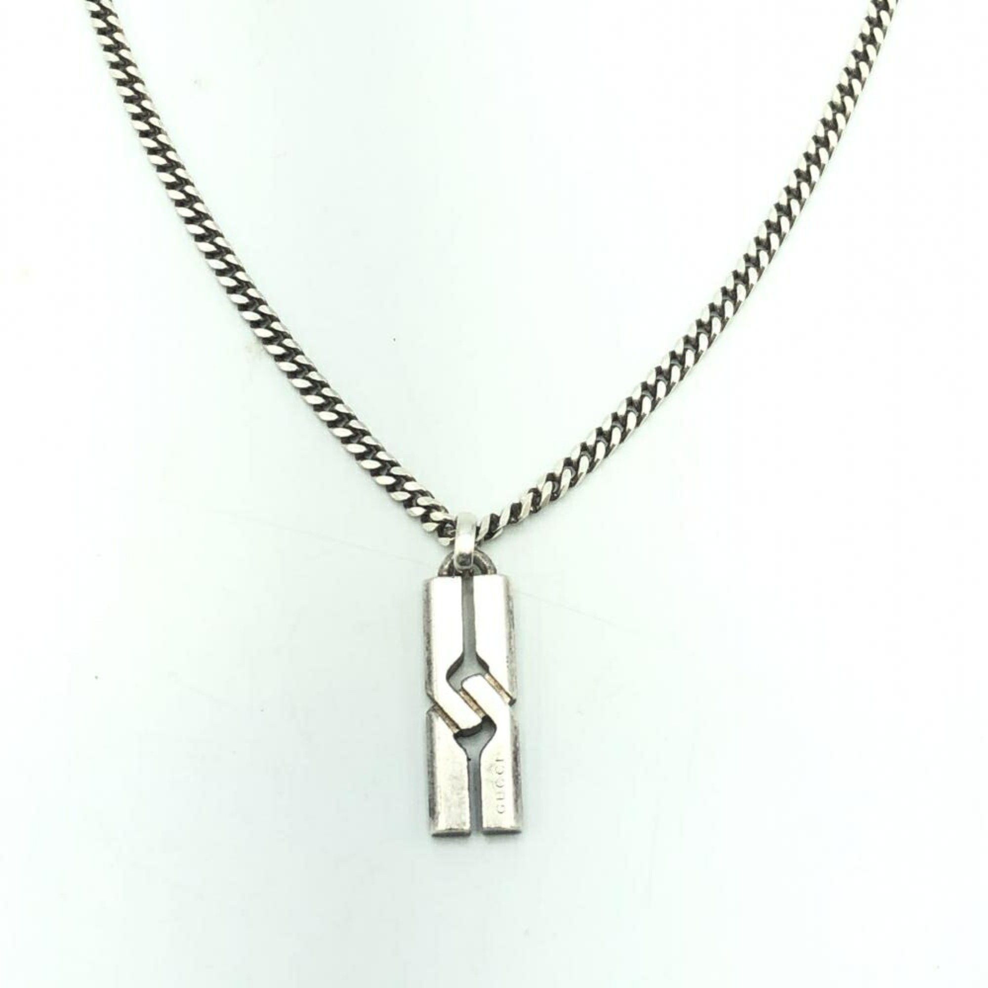 image of Gucci Pendant Necklace (Gold), Women's