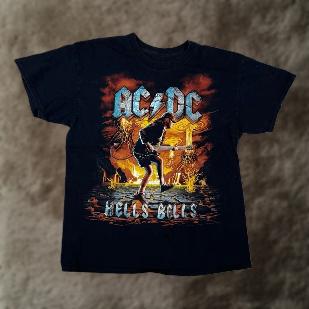 Liquid Blue AC/DC Hells Bells T-Shirt Mens Large Black Rock Band Tee Retro Liquid Blue Size US L / EU 52-54 / 3 - 1 Thumbnail