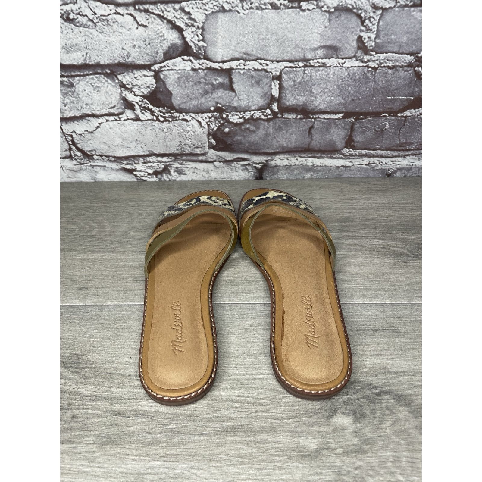 Madewell Madewell Brown Green Wavy Snake Embossed Leather Slides Flat Size US 6.5 / IT 36.5 - 4 Thumbnail