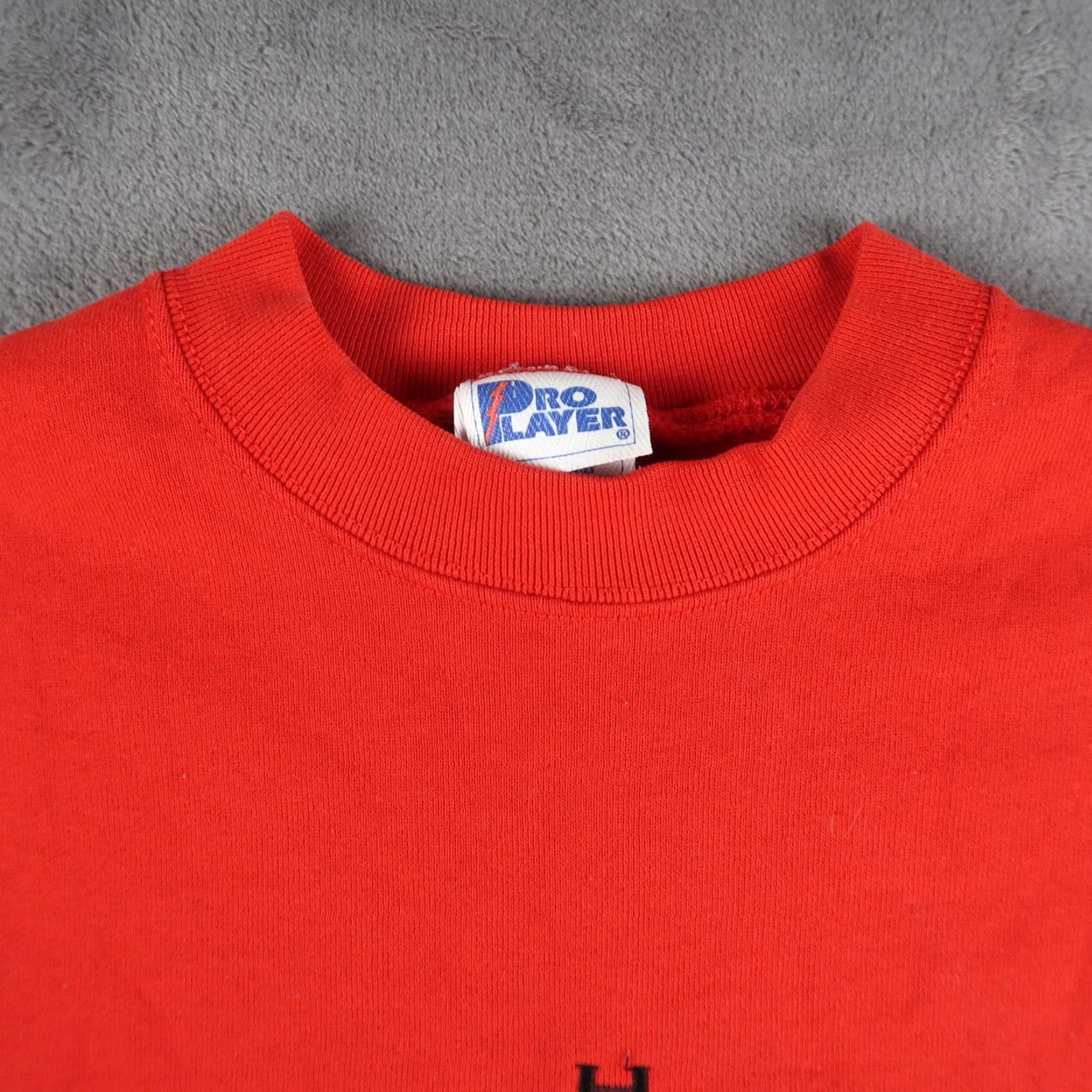 Pro Player VINTAGE Pro Player Detroit Red Wings NHL Crewneck Sweatshirt M Medium USA Red 90s Pullover Mens Sweater Size US M / EU 48-50 / 2 - 4 Thumbnail