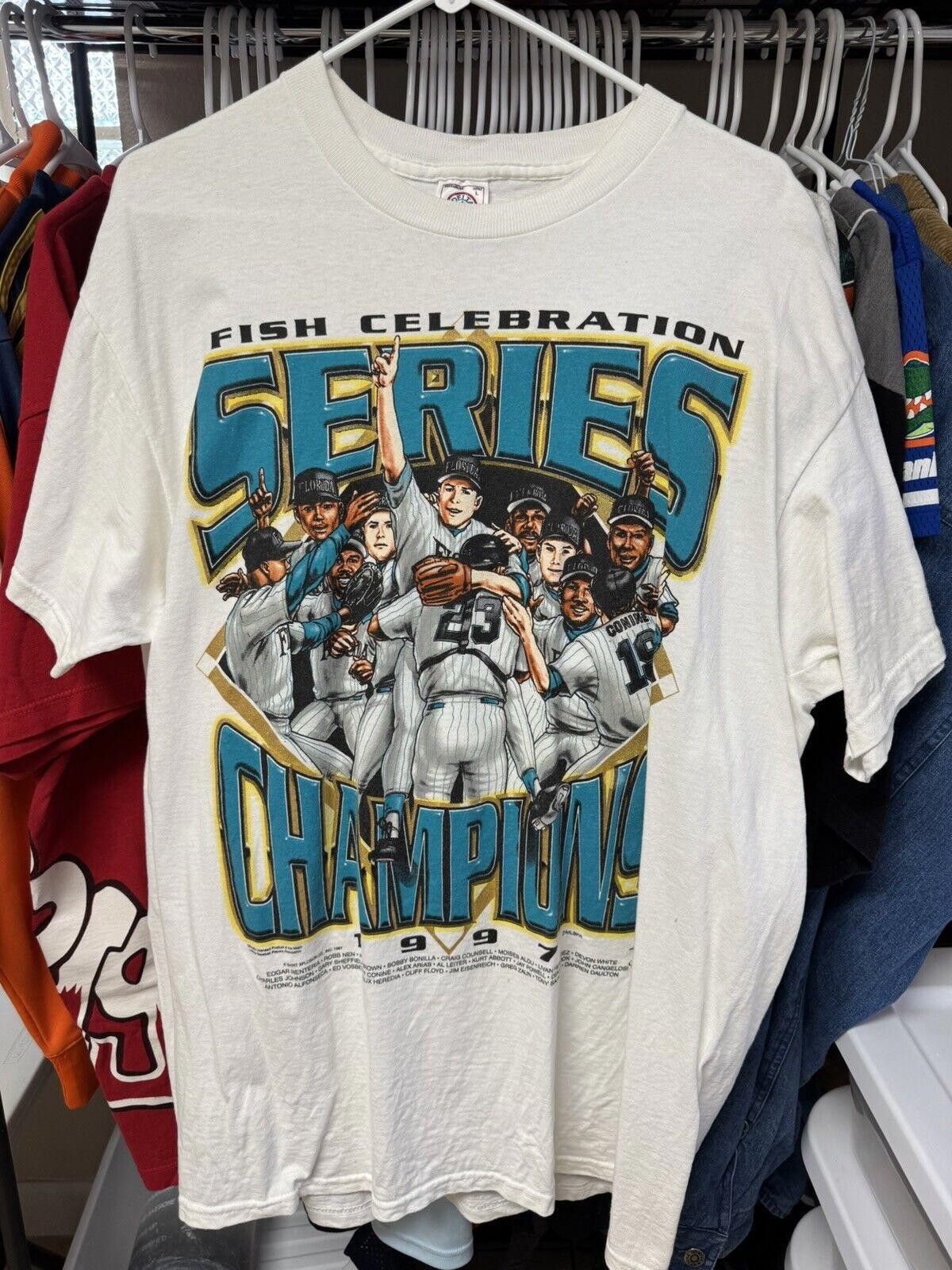 MLB × Vintage MLB Florida Marlins 1997 World Series Championship Tshirt Size US L / EU 52-54 / 3 - 1 Thumbnail