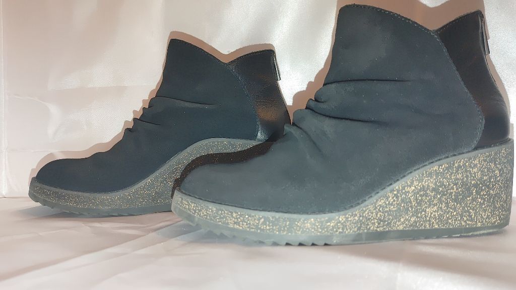 Aetrex Aetrex Kara Suede Wedge Ankle Boot Size 7 Size US 7 / IT 37 - 3 Thumbnail