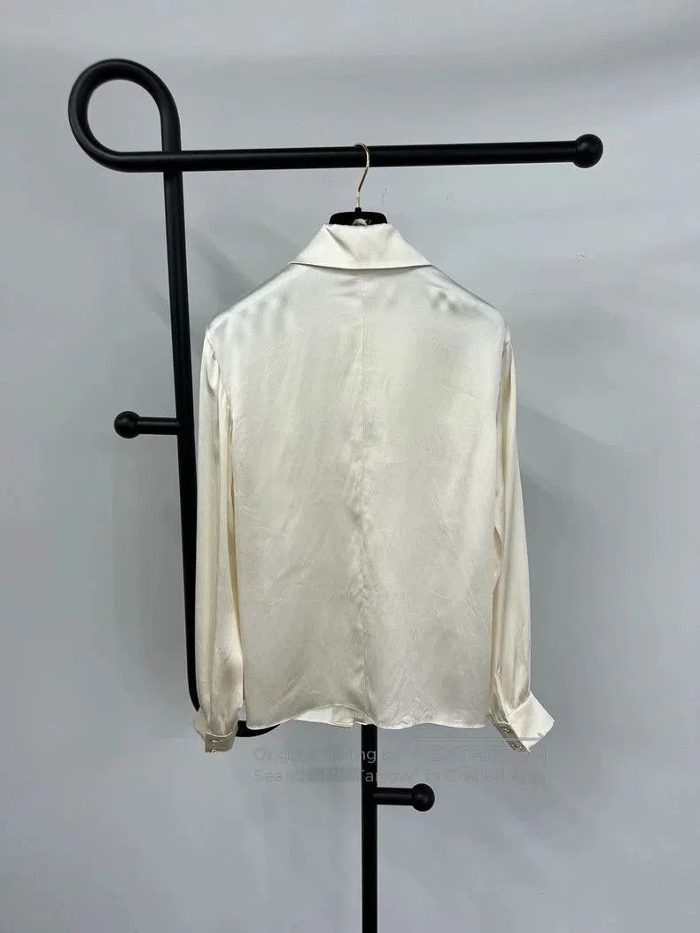 Chanel Chanel White Silk Long Sleeve Shirt. Size US S / EU 44-46 / 1 - 2 Thumbnail