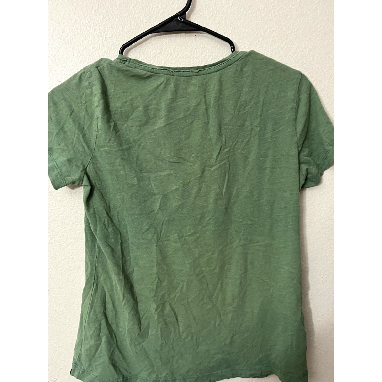Eddie Bauer Eddie Bauer Shirt Women Petite PXS Green Short Sleeve Outdoor Hiking Womens Size XS / US 0-2 / IT 36-38 - 2 Thumbnail