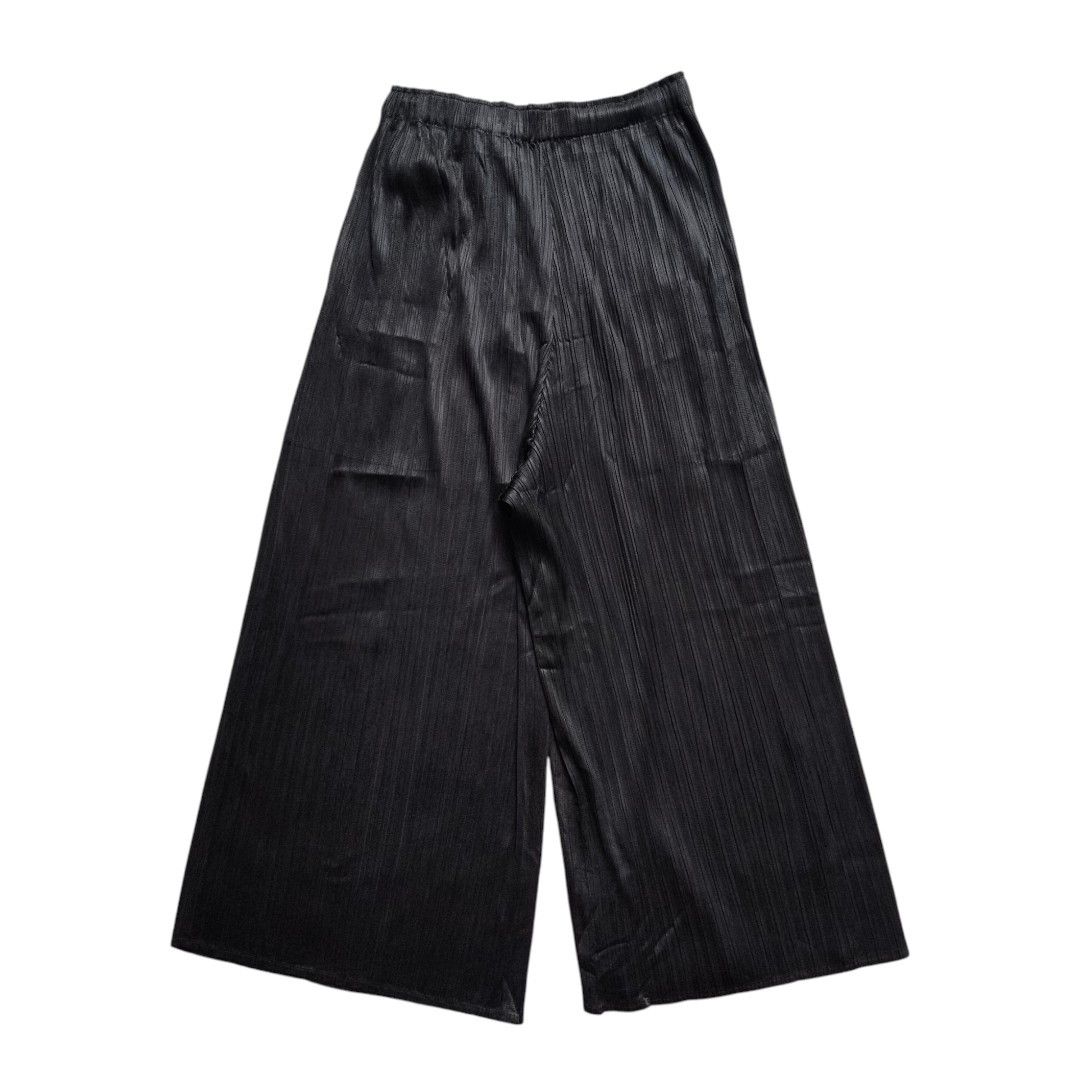 Pleats Please Issey Miyake Pleats please issey miyake asymmetrical wrap pants Size US 30 / EU 46 - 4 Thumbnail