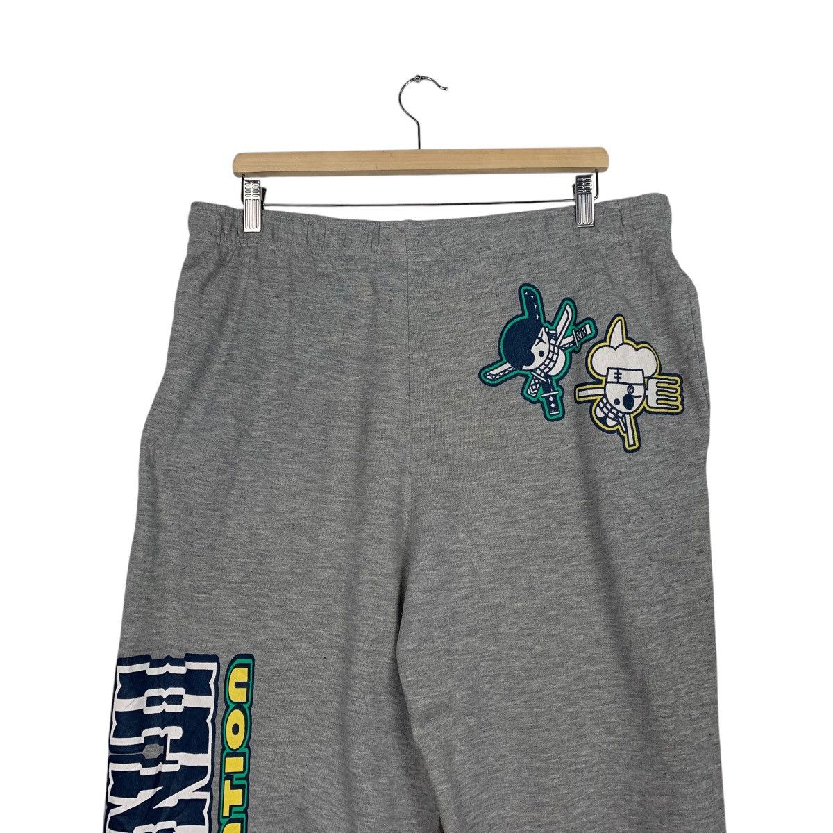 Japanese Brand One Piece Big Print Sweatpant Size US 33 - 10 Thumbnail