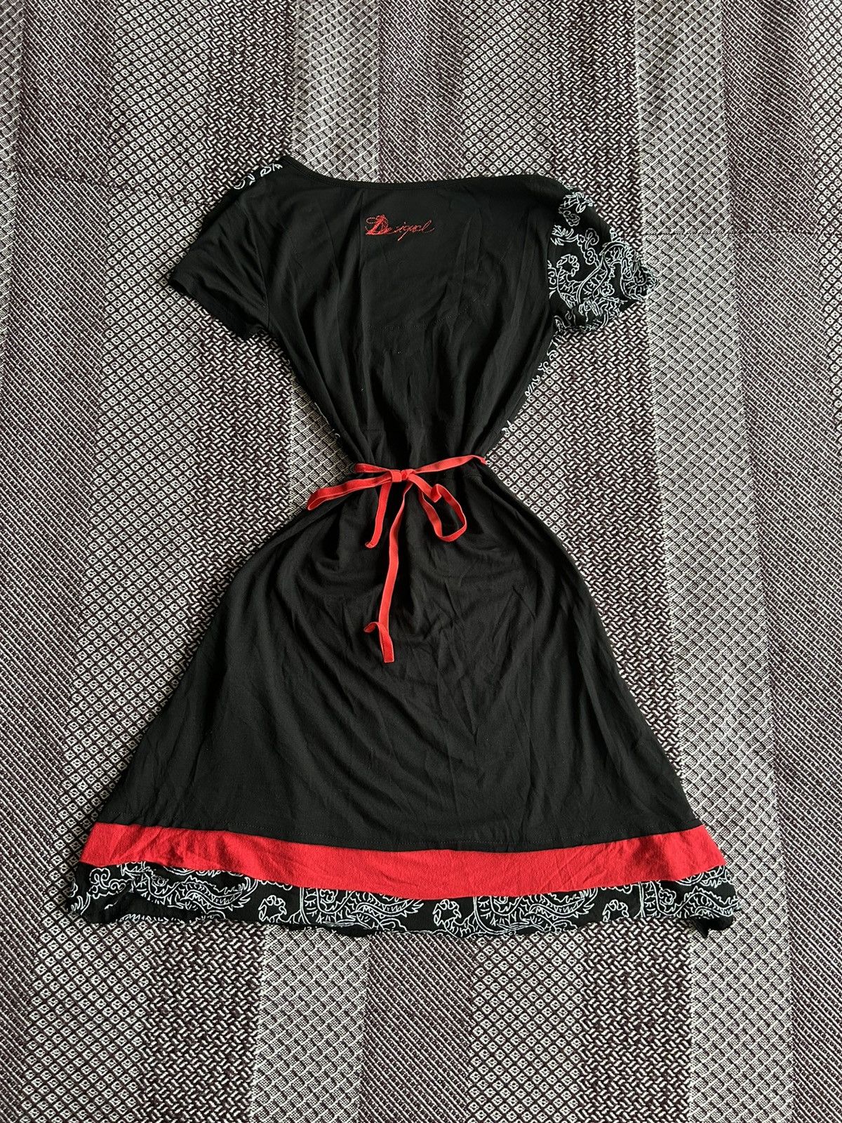 Desigual Vintage Desigual Tatoo Midi Dress Avantgarde Style Y2K Sz S Size S / US 4 / IT 40 - 8 Thumbnail