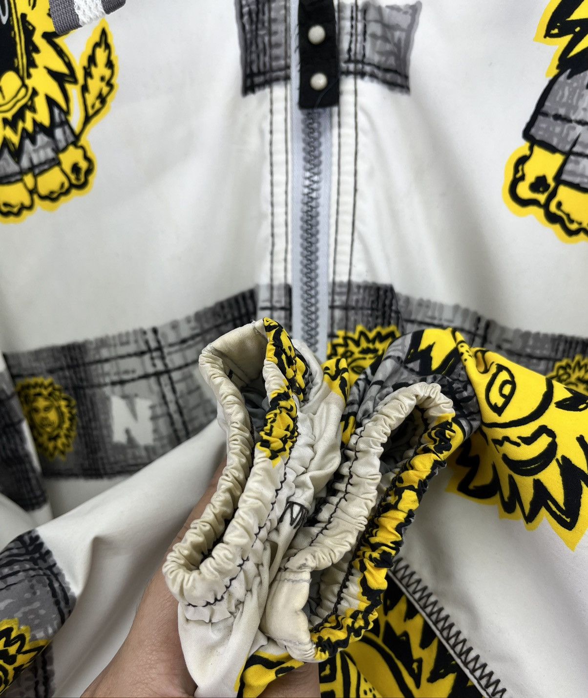 Japanese Brand Vintage Phenix Lions Full Print Rare Hooded Ski Jacket Size US L / EU 52-54 / 3 - 13 Thumbnail