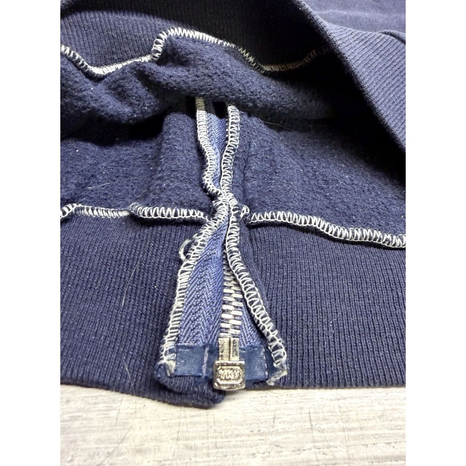 Vintage VINTAGE Wayne State University Detroit Sweatshirt Zip Up Hoodie Size Small Blue Crew Neck Full Zip Mens S Size US S / EU 44-46 / 1 - 7 Thumbnail