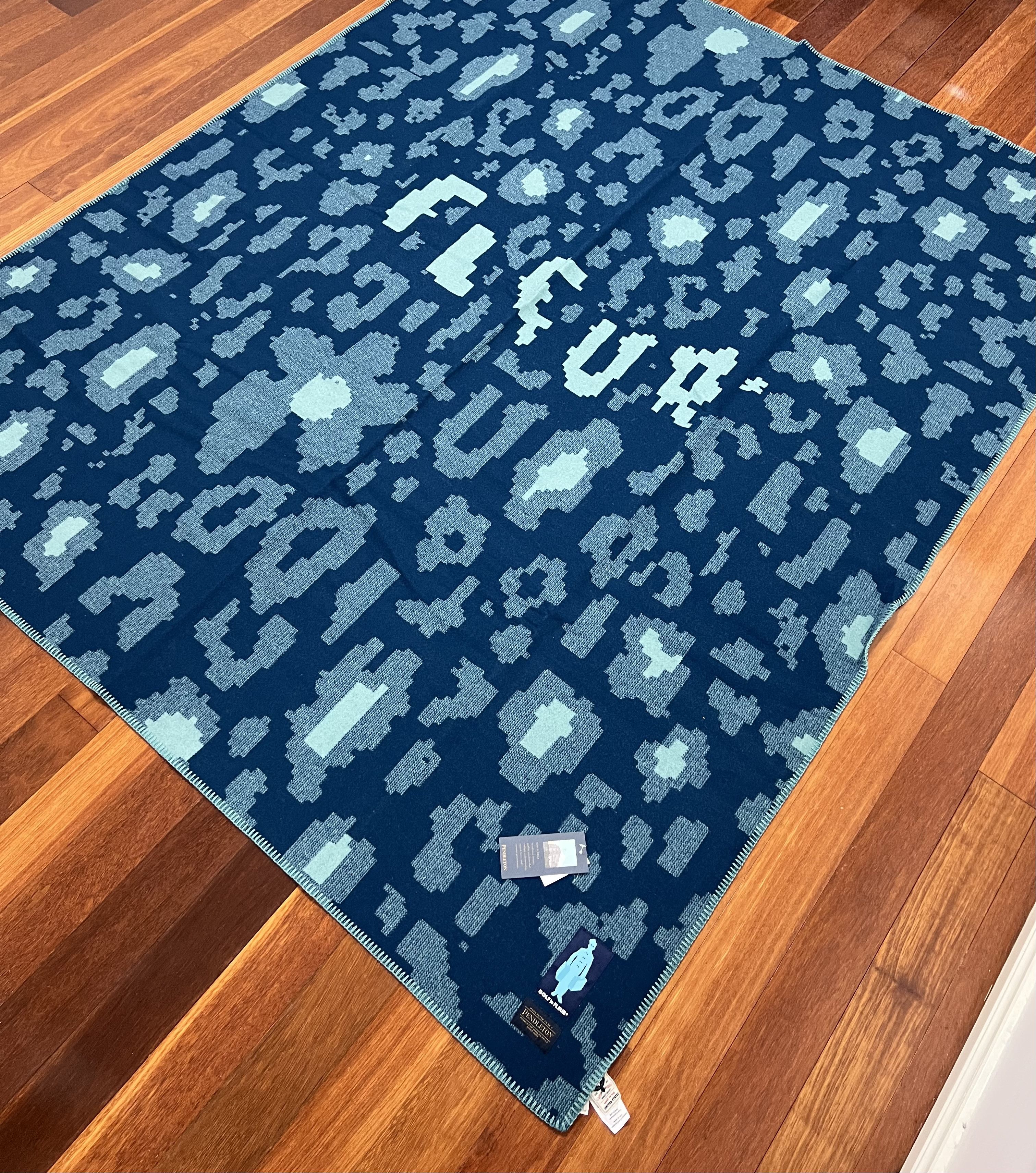 Golf le Fleur 💚 Golf Le Fleur x Pendleton Fleur Camo Jacquard Blanket NEW Size ONE SIZE - 16 Thumbnail