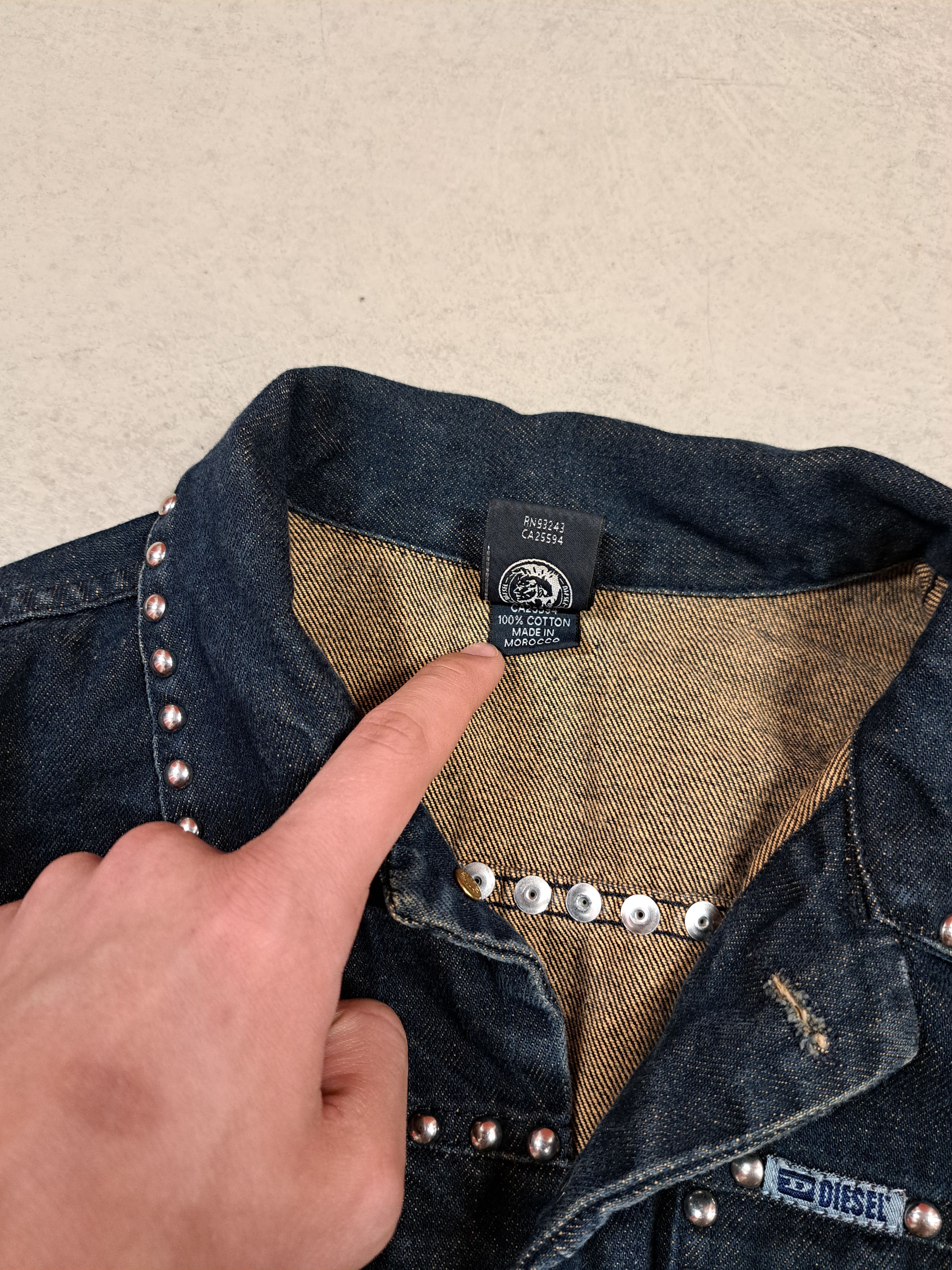 Diesel Vintage y2k Diesel Sick Cropped Studded Denim Jacket Size S / US 4 / IT 40 - 10 Thumbnail