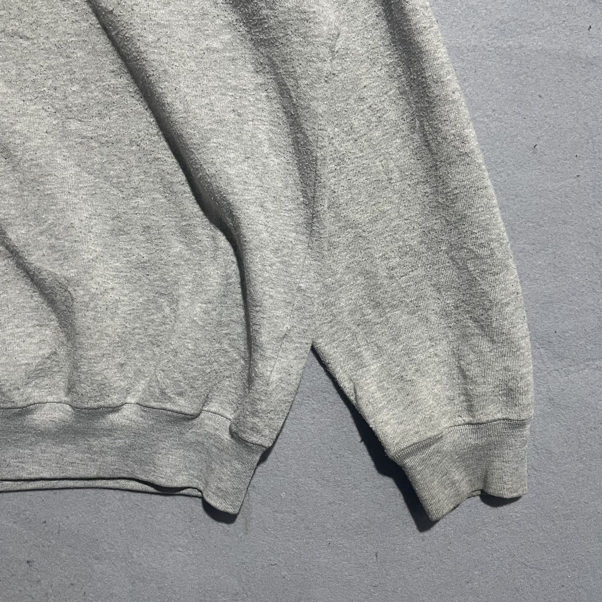 Nike 1990s Nike Swoosh Crewneck Sweatshirt Grey Size US L / EU 52-54 / 3 - 4 Thumbnail