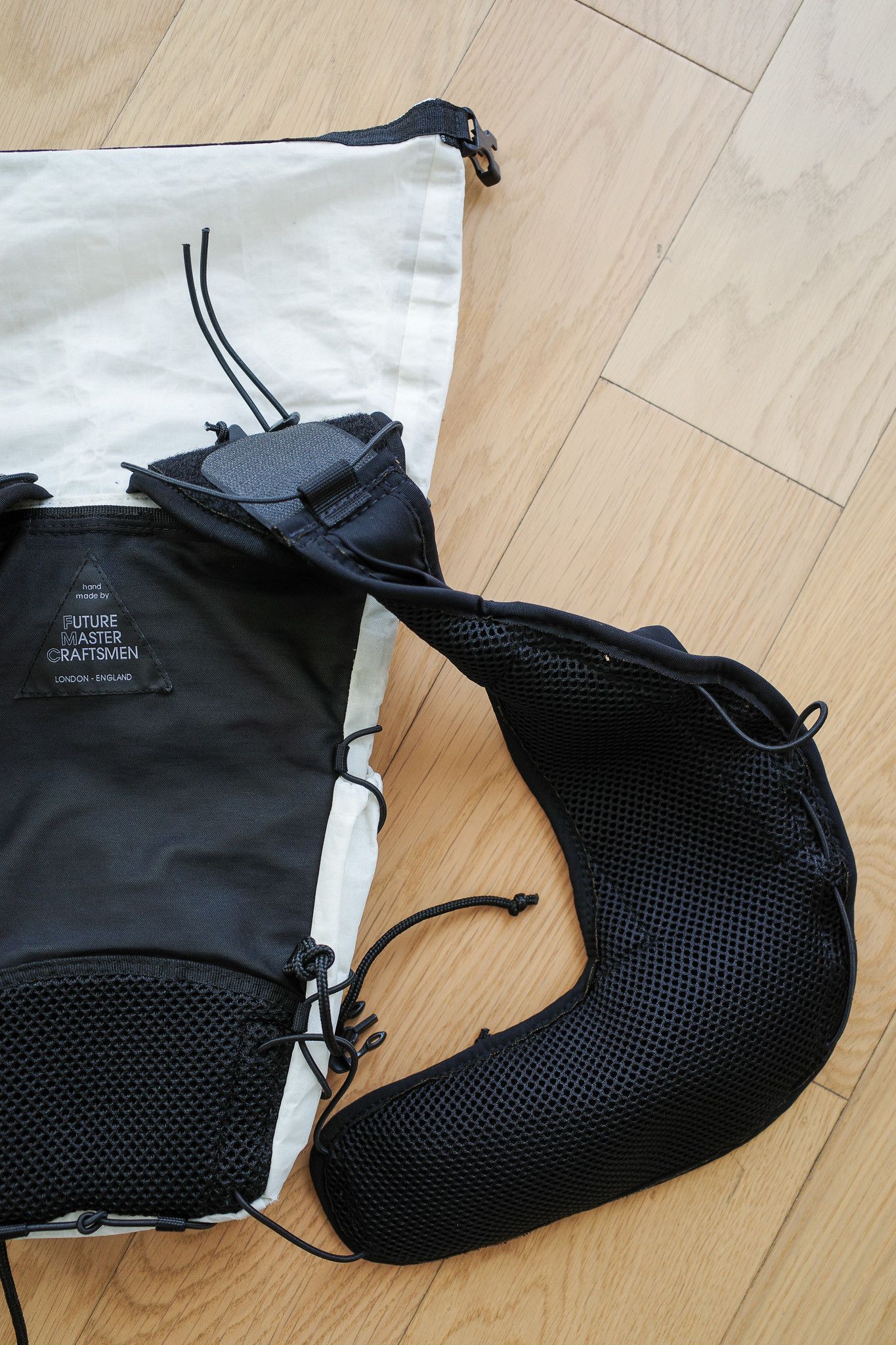 Satisfy × norda Cimoro CUSTOM - UL Running Vest V1 Size ONE SIZE - 8 Thumbnail