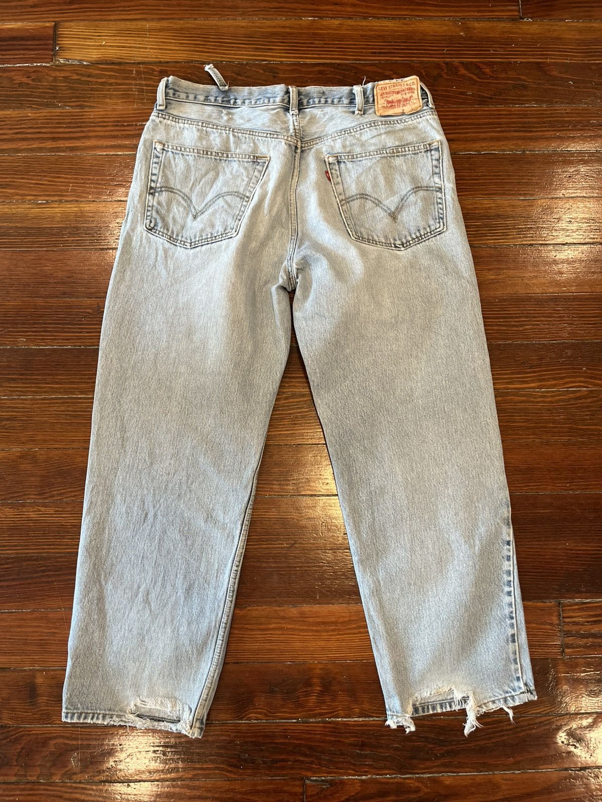 Levi's Levi’s 550 Relaxed Fit Distressed Men’s Denim Blue 38x30 Size US 38 / EU 54 - 2 Thumbnail