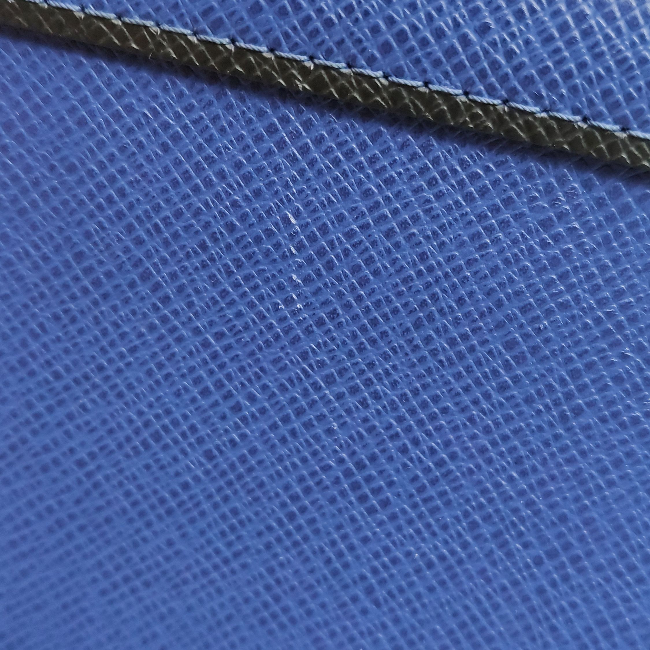 Louis Vuitton Louis Vuitton (LV) Pochette Voyage Medium Leather Colorbloc Size ONE SIZE - 7 Thumbnail