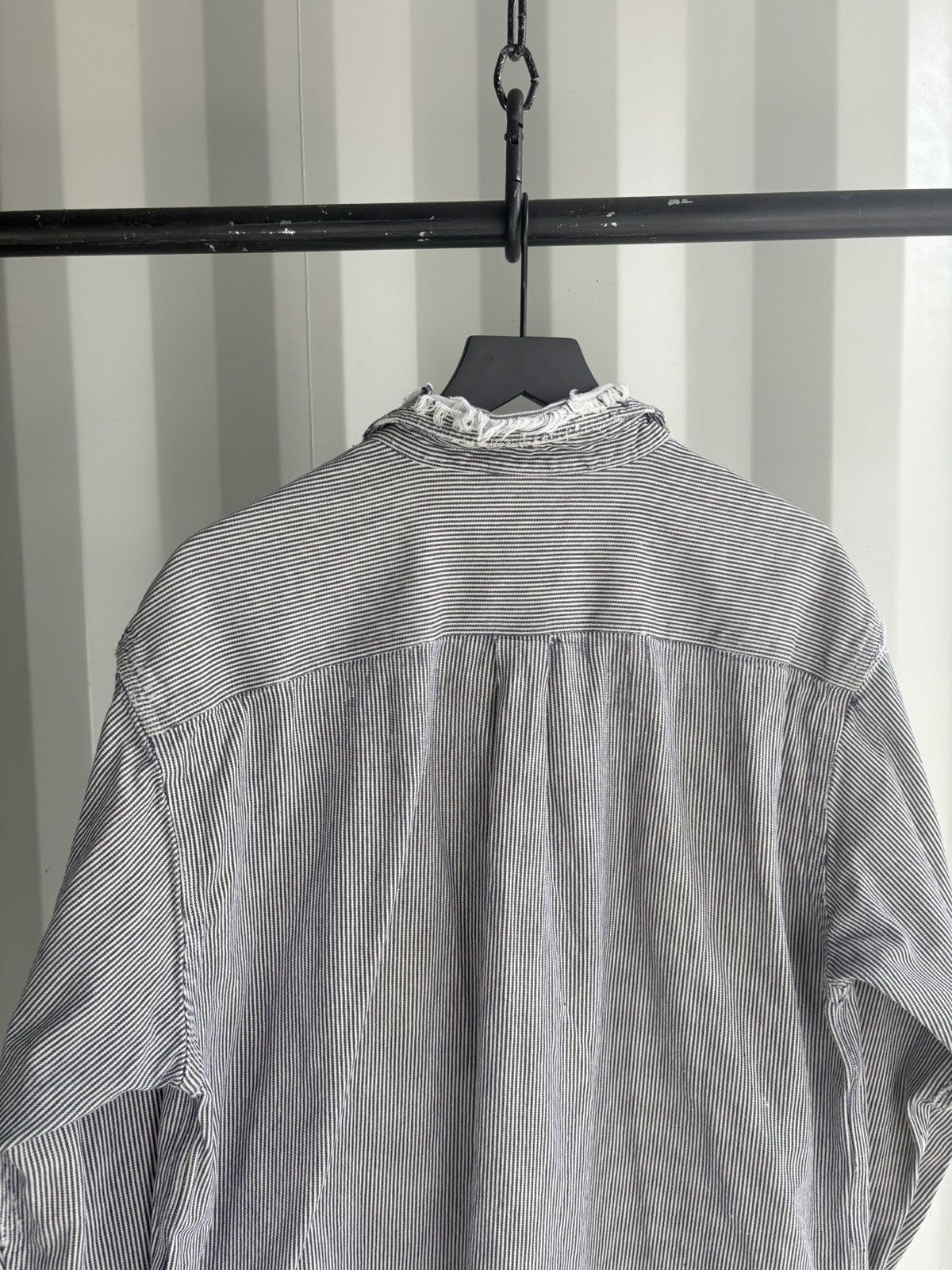 Vintage Thrashed Carhartt Work Shirt Distressed Faded ERD GRUNGE WCC Size US XL / EU 56 / 4 - 5 Thumbnail