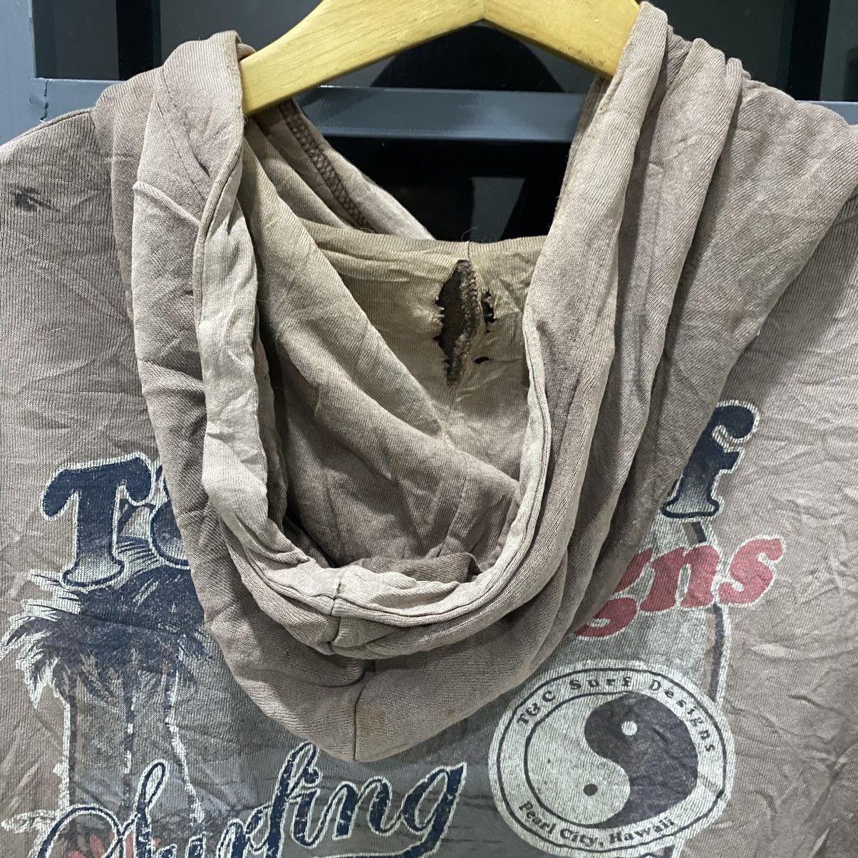 Vintage T&C thrasher sun faded hoodei A1 Size US XXL / EU 58 / 5 - 7 Thumbnail