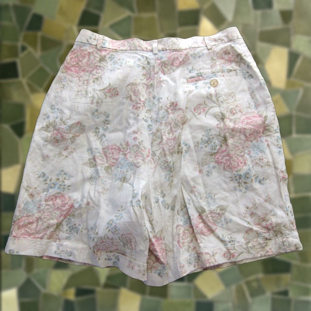 Vintage VINTAGE Hunt Club Bermuda Short 12 100% Linen Ivory Pink Blue Floral High Rise Pleated Womens Size 34" / US 12 / IT 48 - 1 Thumbnail