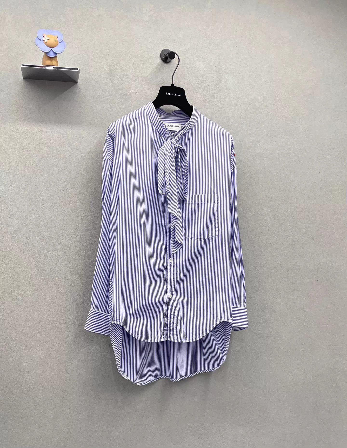 Balenciaga Balenciaga blue stripe shirt irregular hem artsy casual Size XS / US 0-2 / IT 36-38 - 3 Thumbnail