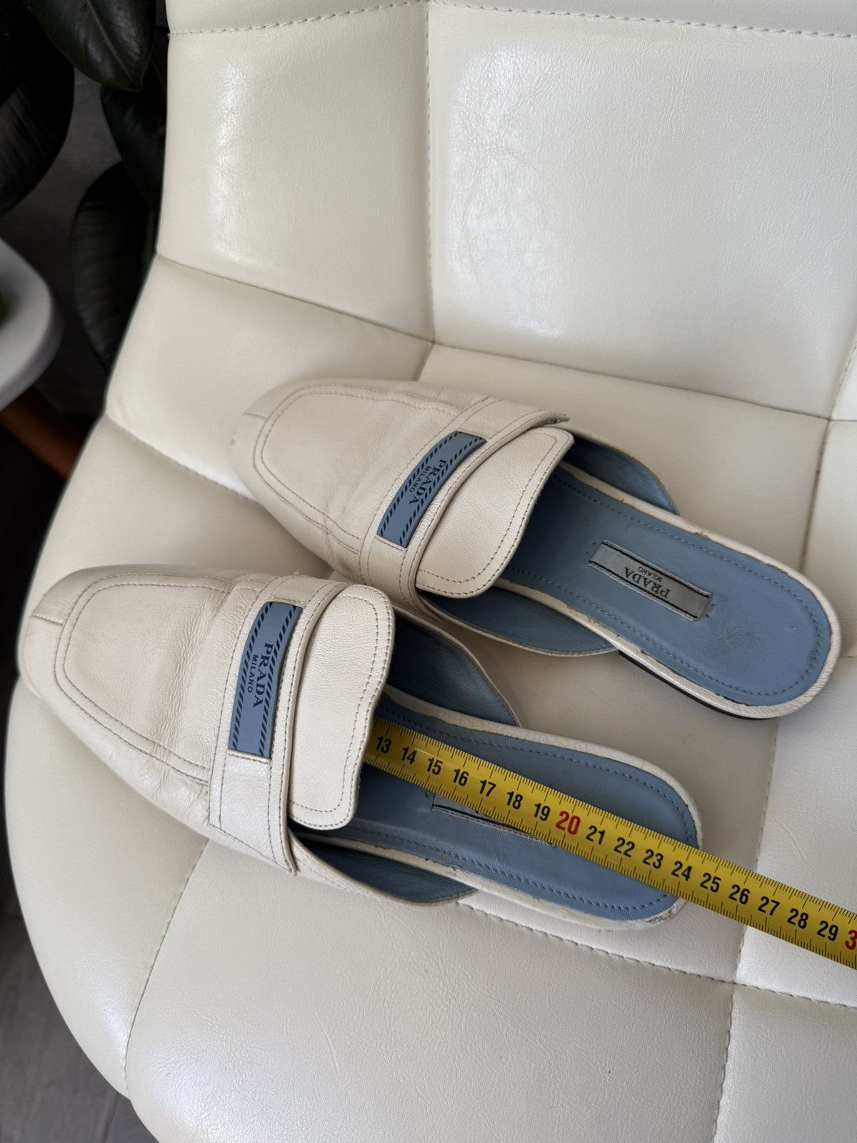 Prada Prada White Leather Backless Loafers Mules Blue Logo Detail Size US 9 / IT 39 - 15 Thumbnail