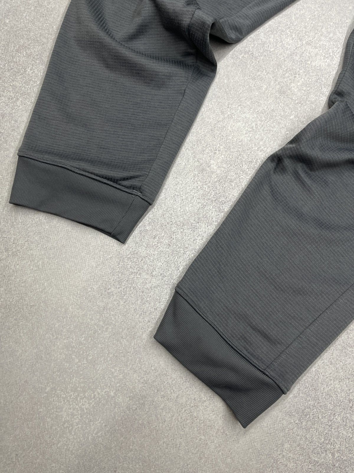 Under Armour Mens Under Armour Grey Sweatpants Size S Size US 30 / EU 46 - 6 Thumbnail